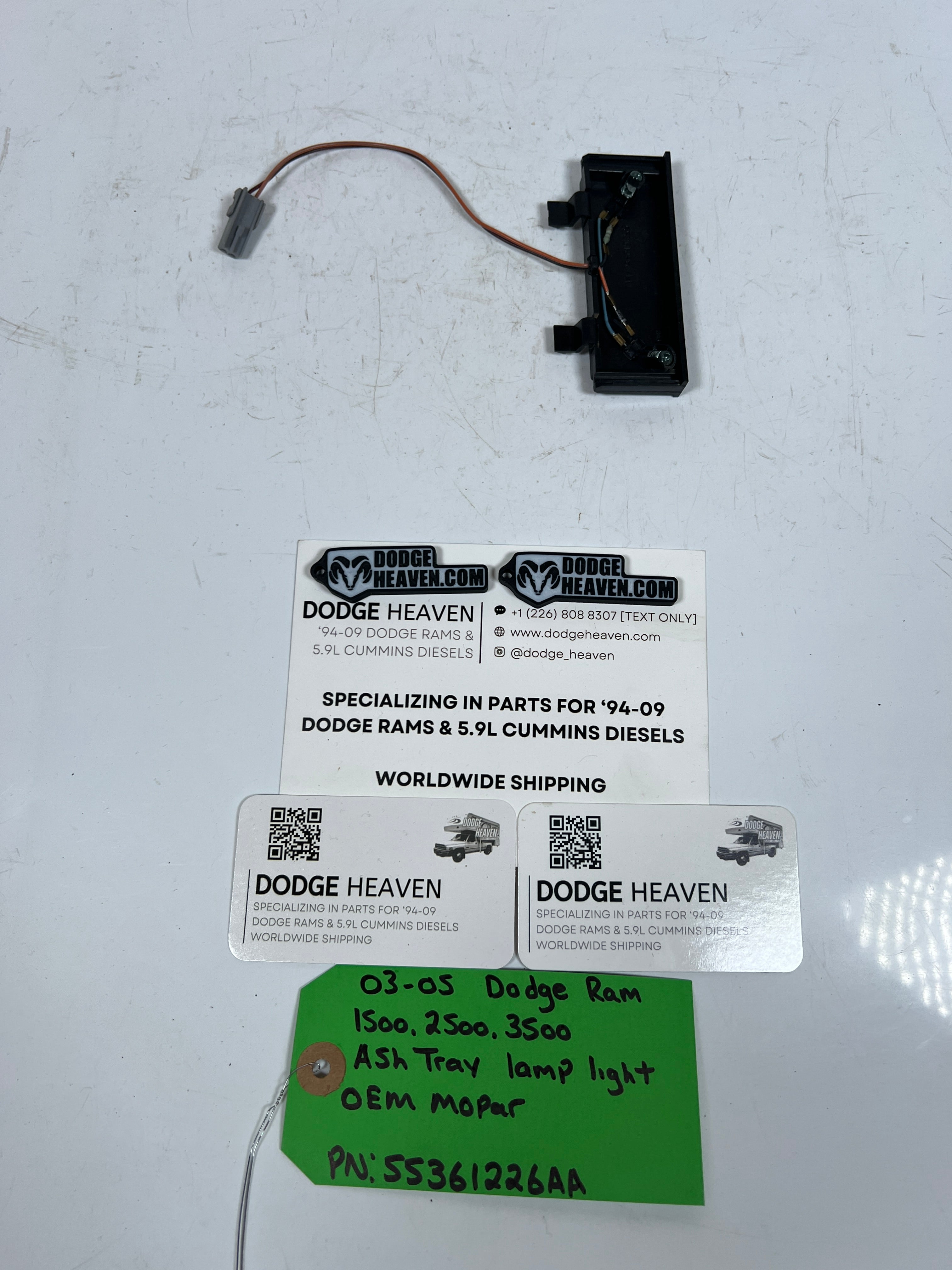 2003-2005 Dodge Ram Ash Tray Lamp Light