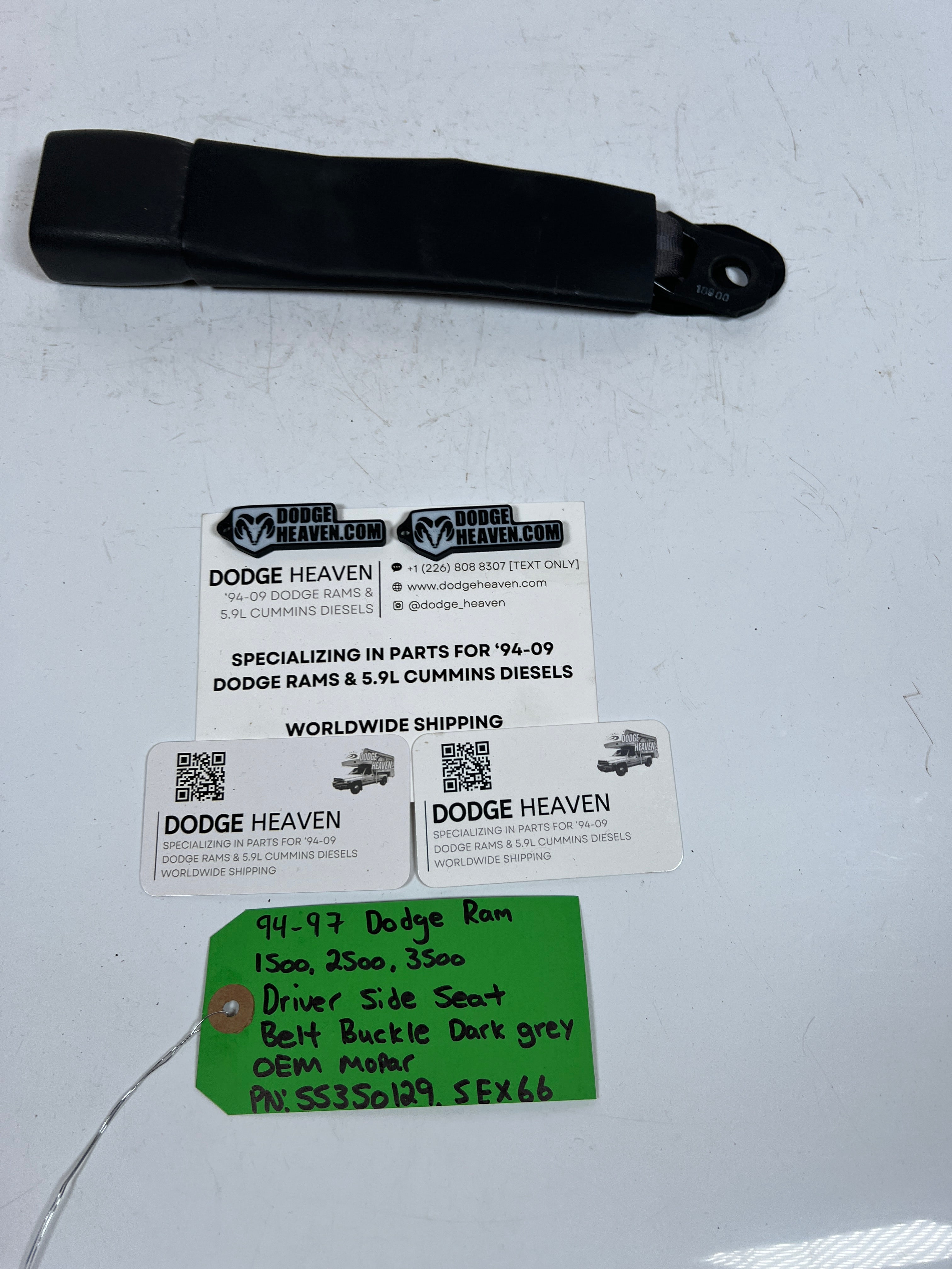 1994-1997 Dodge Ram 1500-3500 Driver Side Seat Belt Buckle Dark Grey