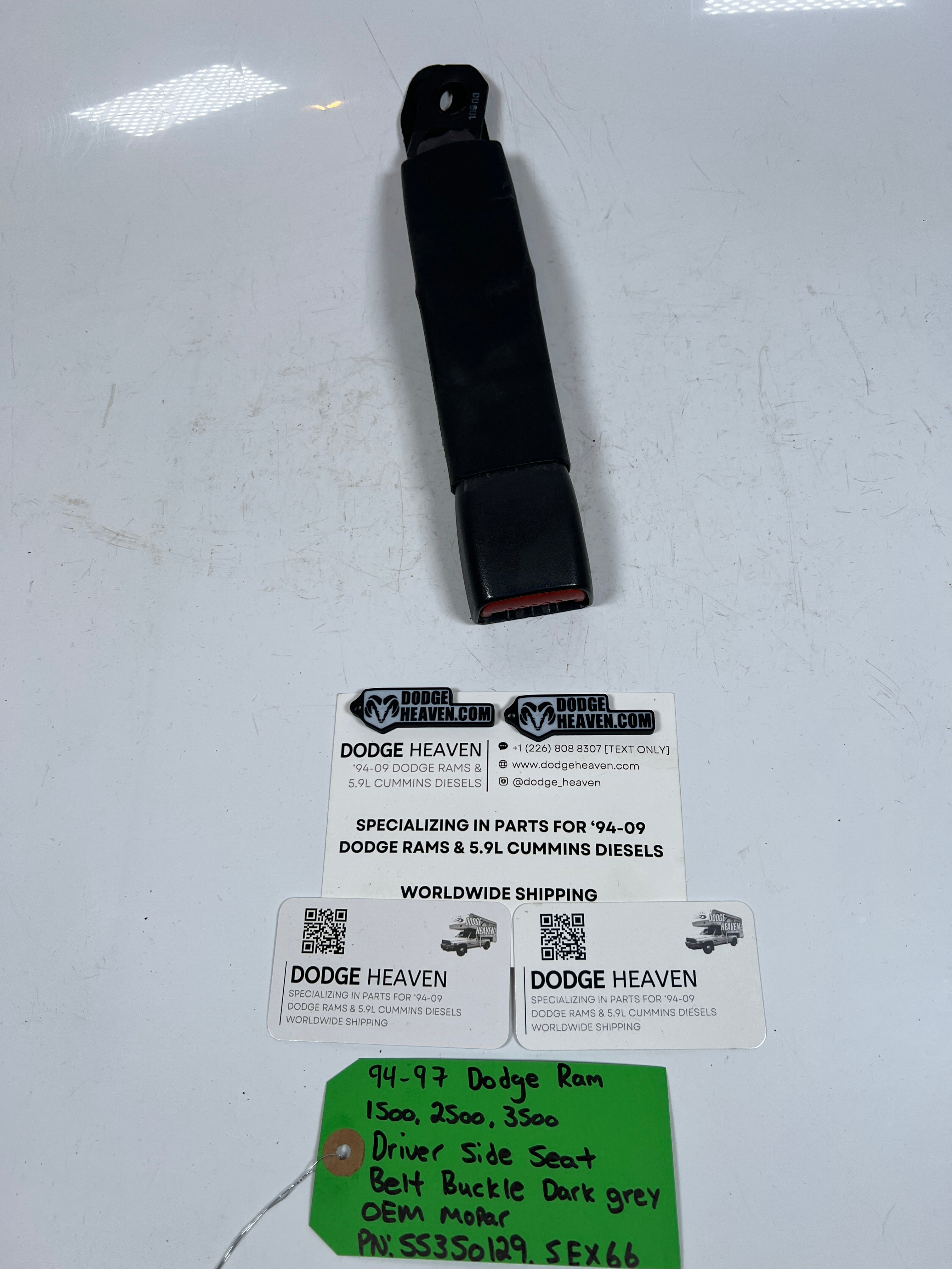 1994-1997 Dodge Ram 1500-3500 Driver Side Seat Belt Buckle Dark Grey