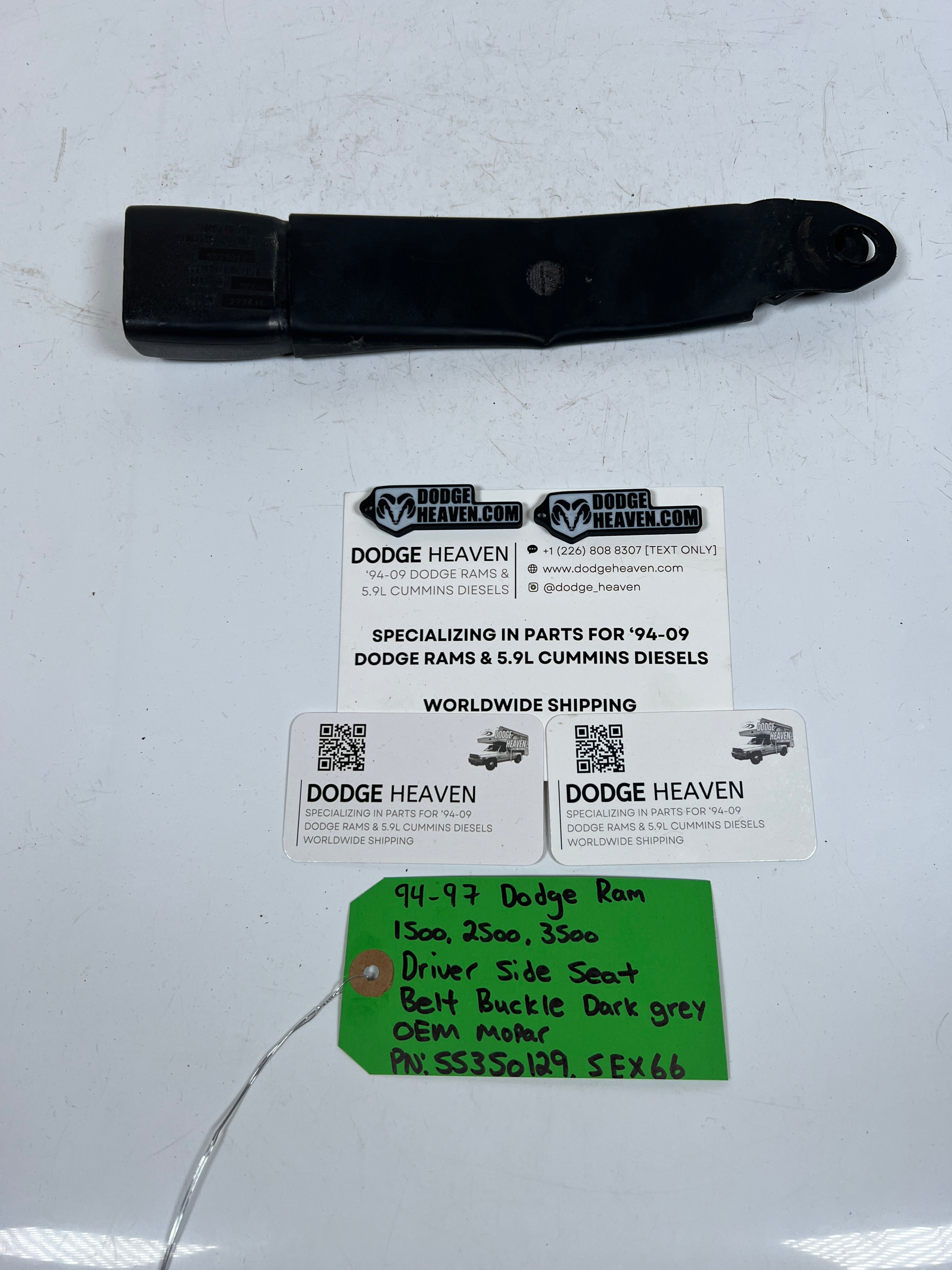 1994-1997 Dodge Ram 1500-3500 Driver Side Seat Belt Buckle Dark Grey