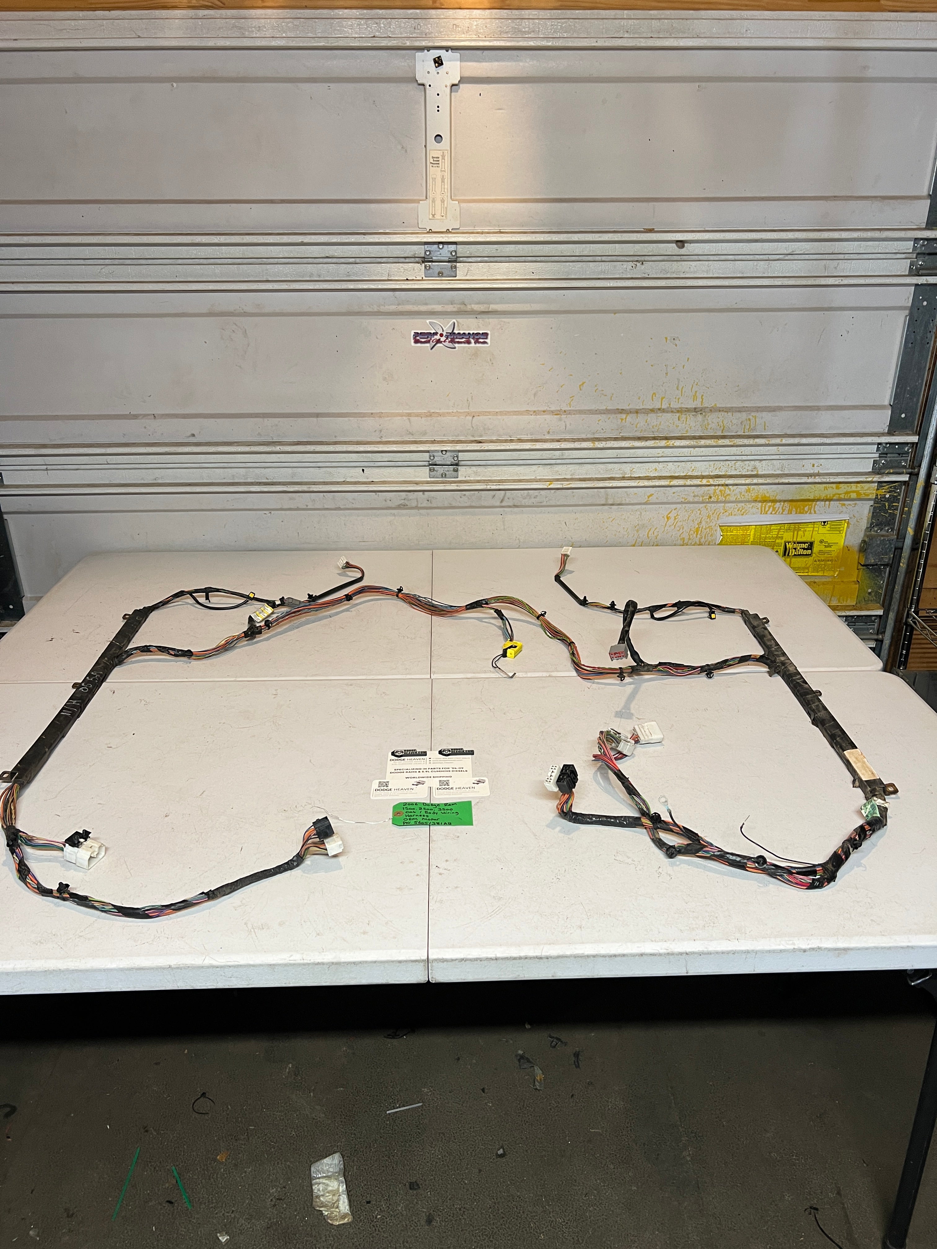 2006-2006 Dodge Ram 1500 2500 3500 Cab / Body Wiring Harness