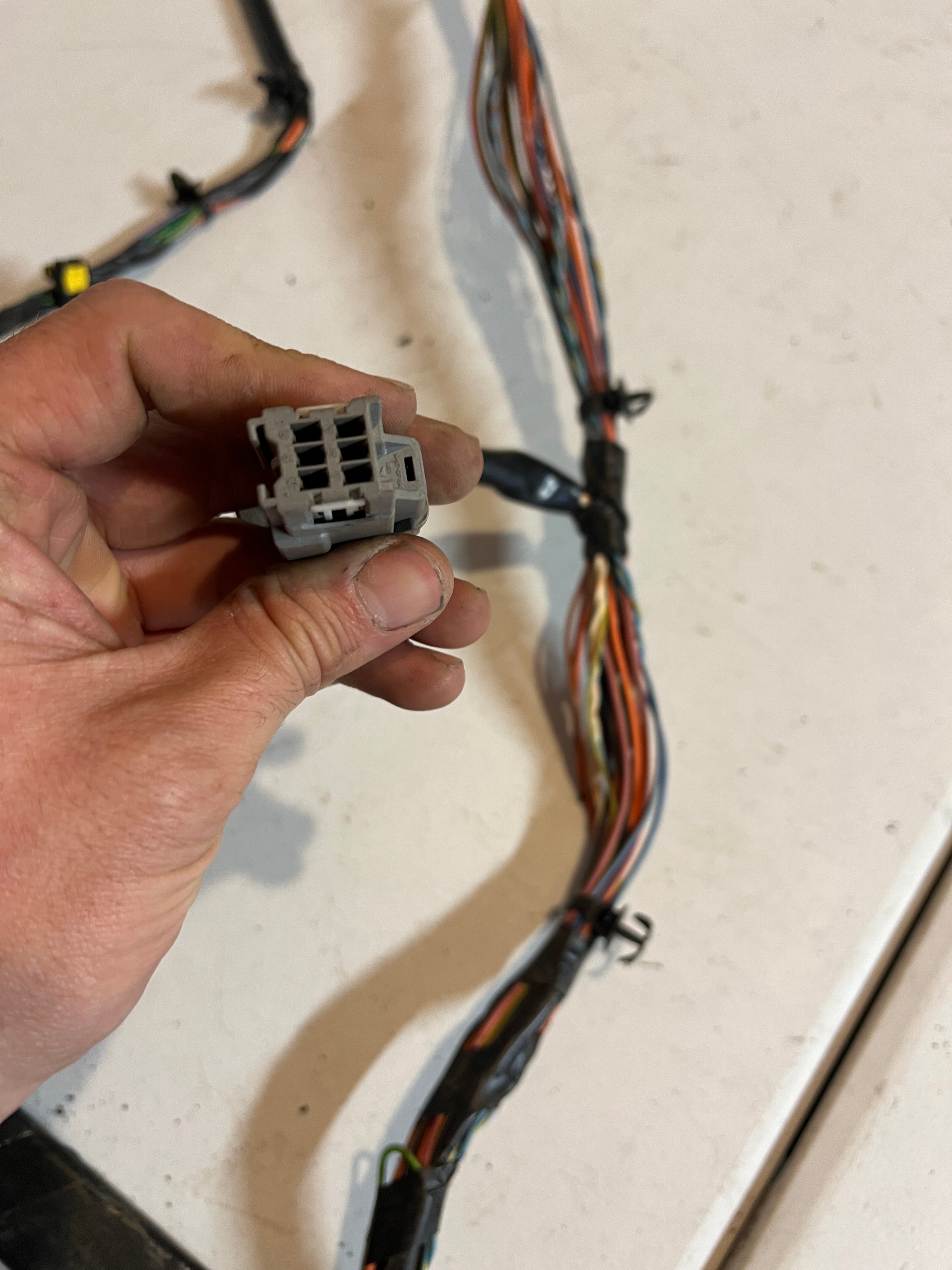 2006-2006 Dodge Ram 1500 2500 3500 Cab / Body Wiring Harness