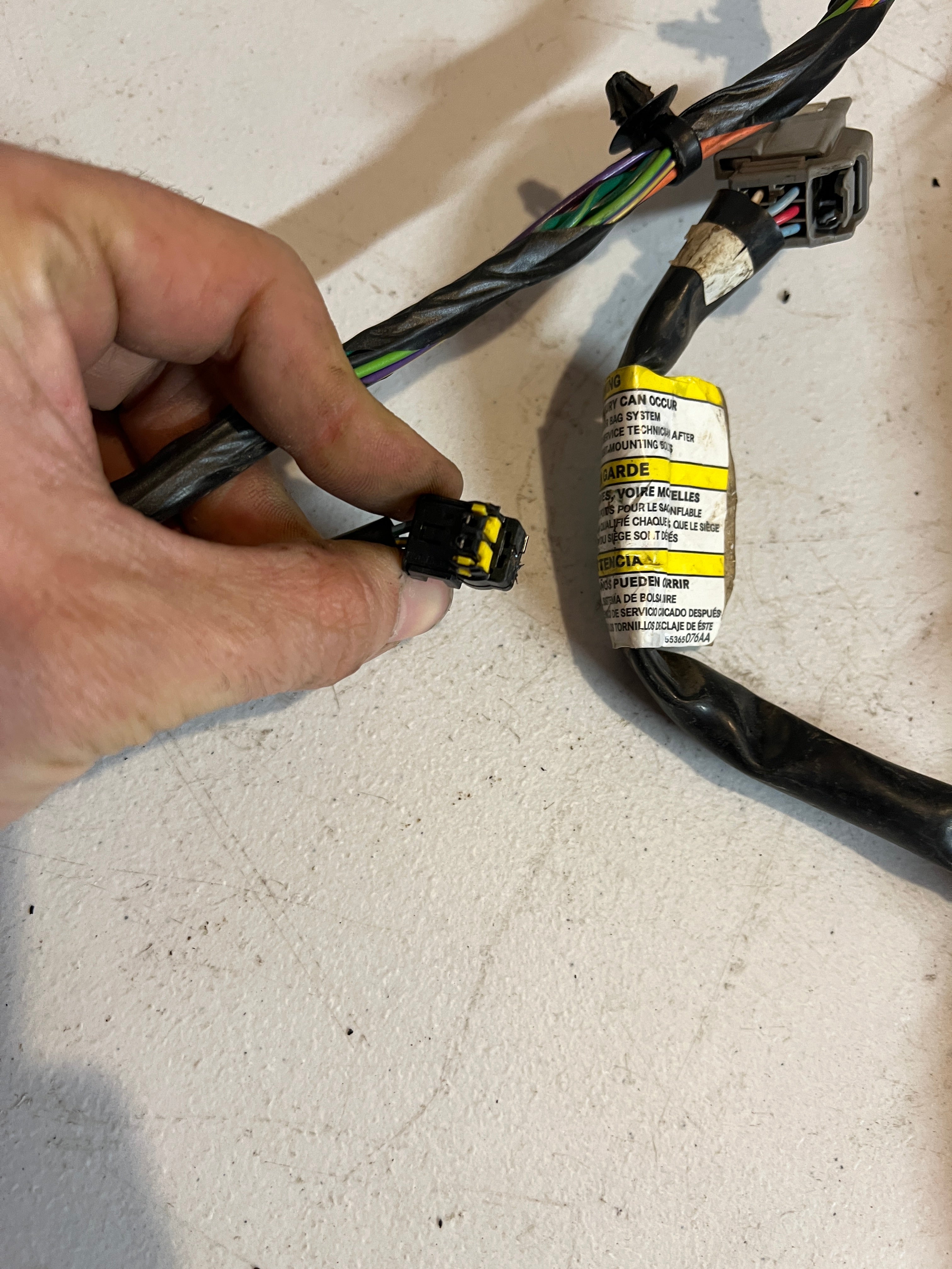 2006-2006 Dodge Ram 1500 2500 3500 Cab / Body Wiring Harness