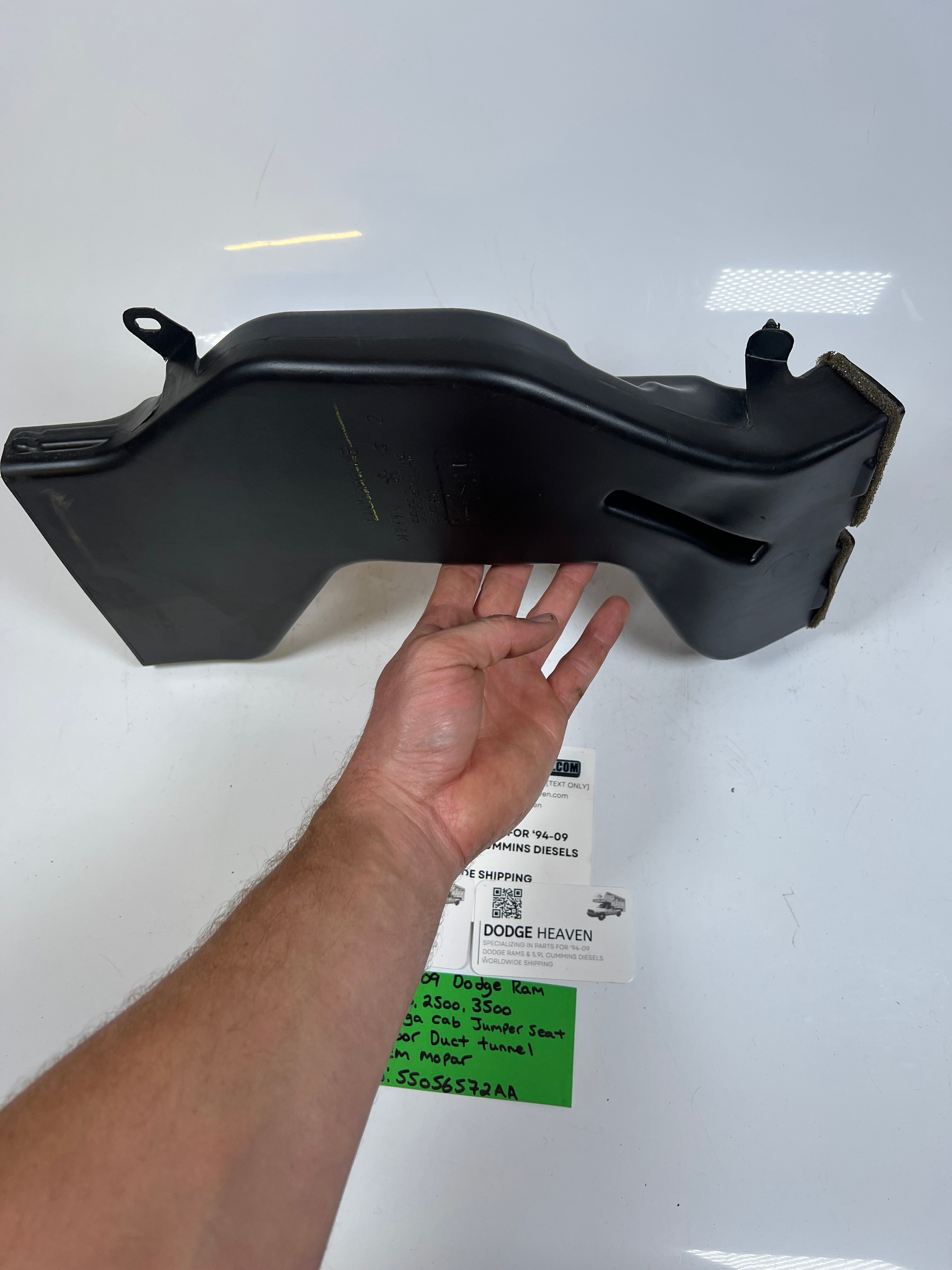 2006-2009 Dodge Ram 1500-3500 Mega Cab Jumper Seat Floor Vent
