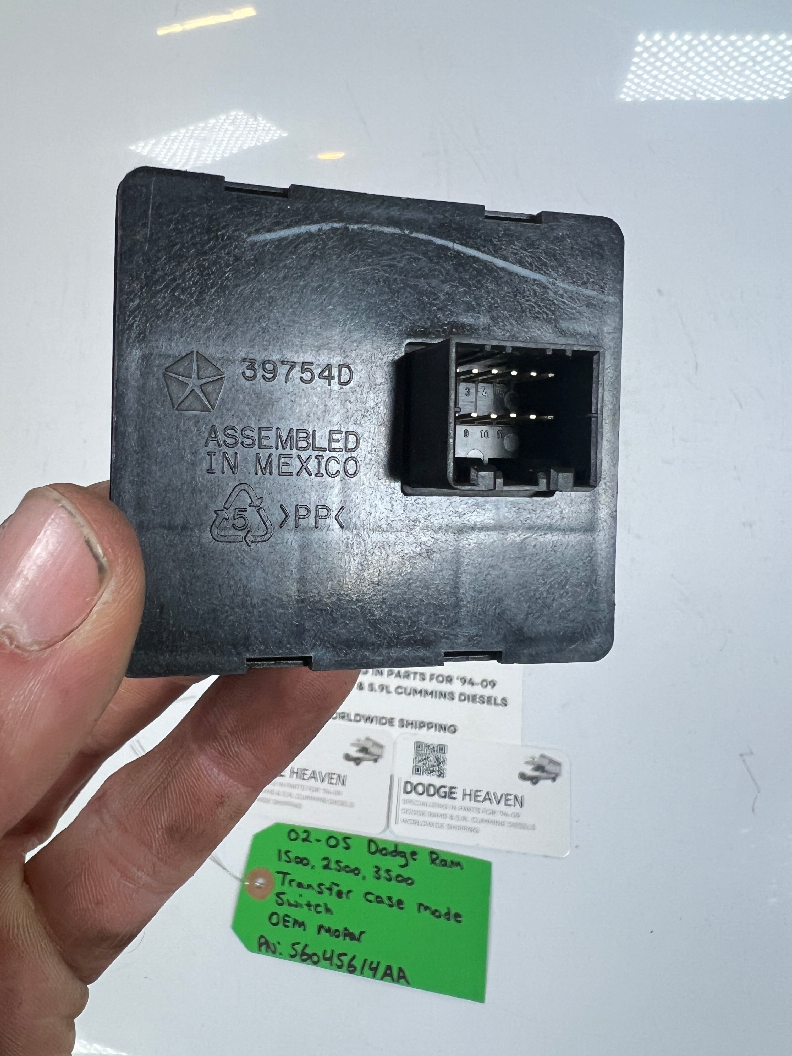 2002-2005 Dodge Ram 1500-3500 Transfer Case Mode Switch