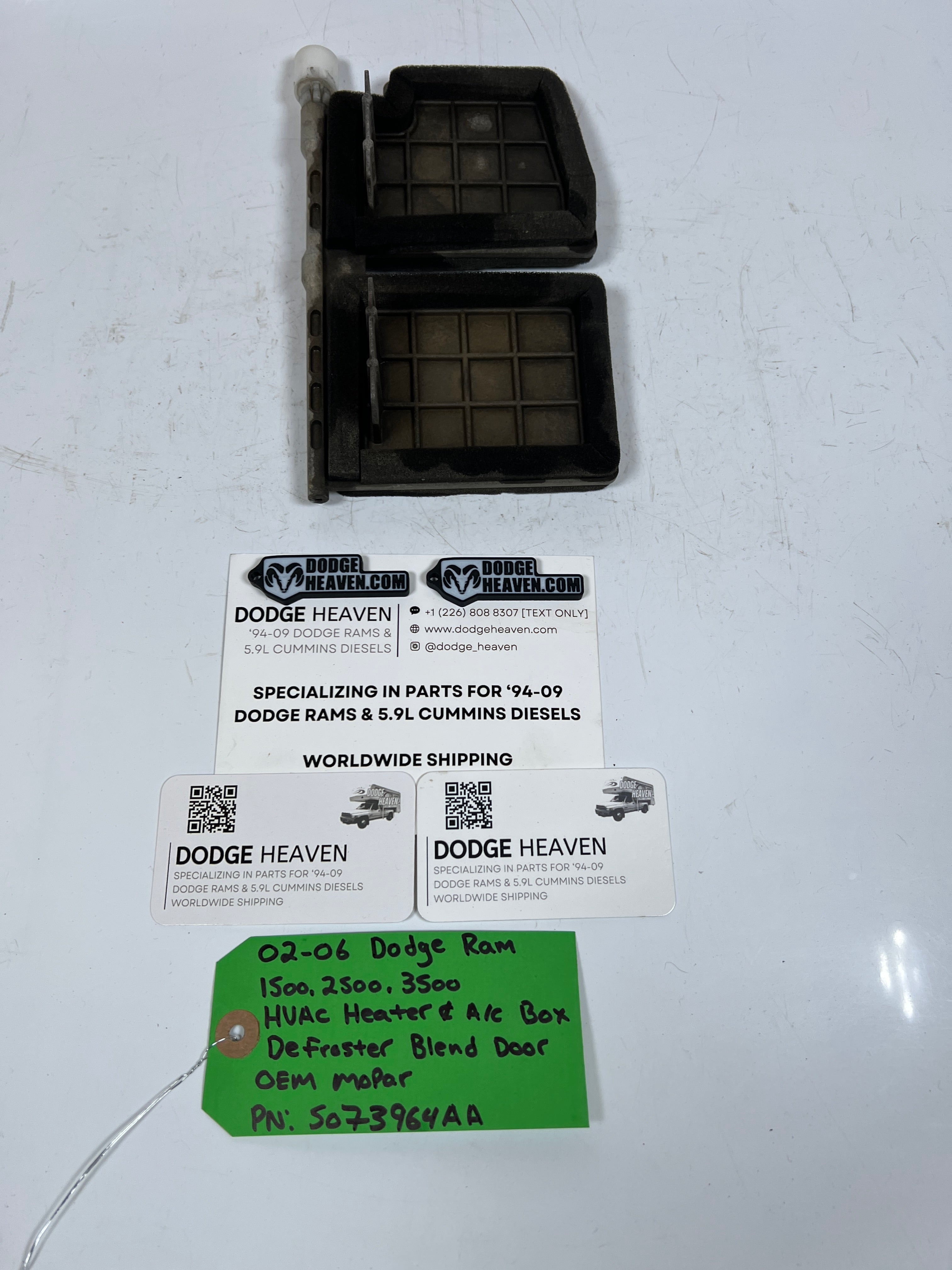 2002-2006 Dodge Ram 1500-3500 HVAC Heater A/C Box Defroster Blend Door