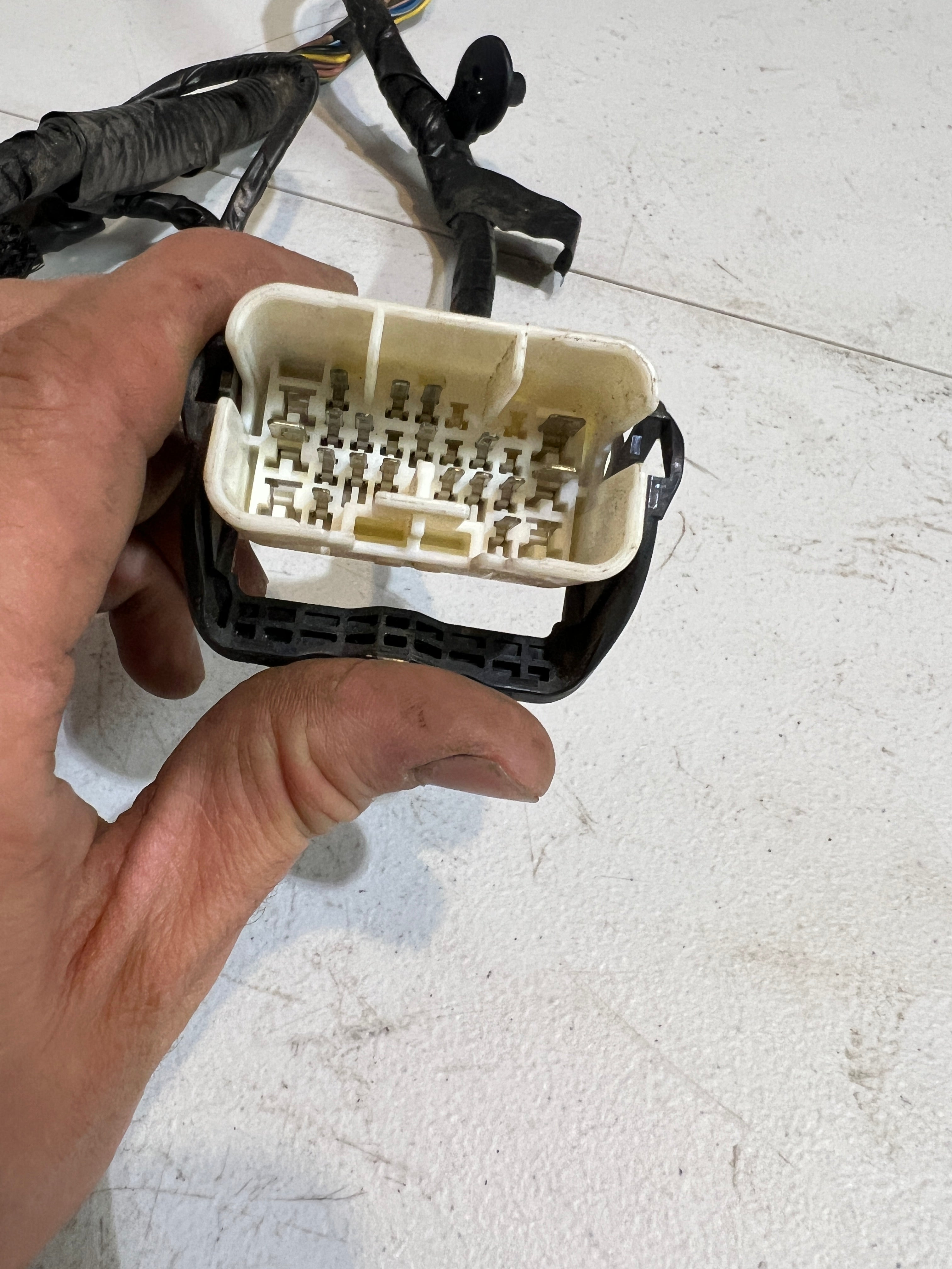 1999-1999 Dodge Ram 1500-3500 Extended Cab Wiring Harness Base