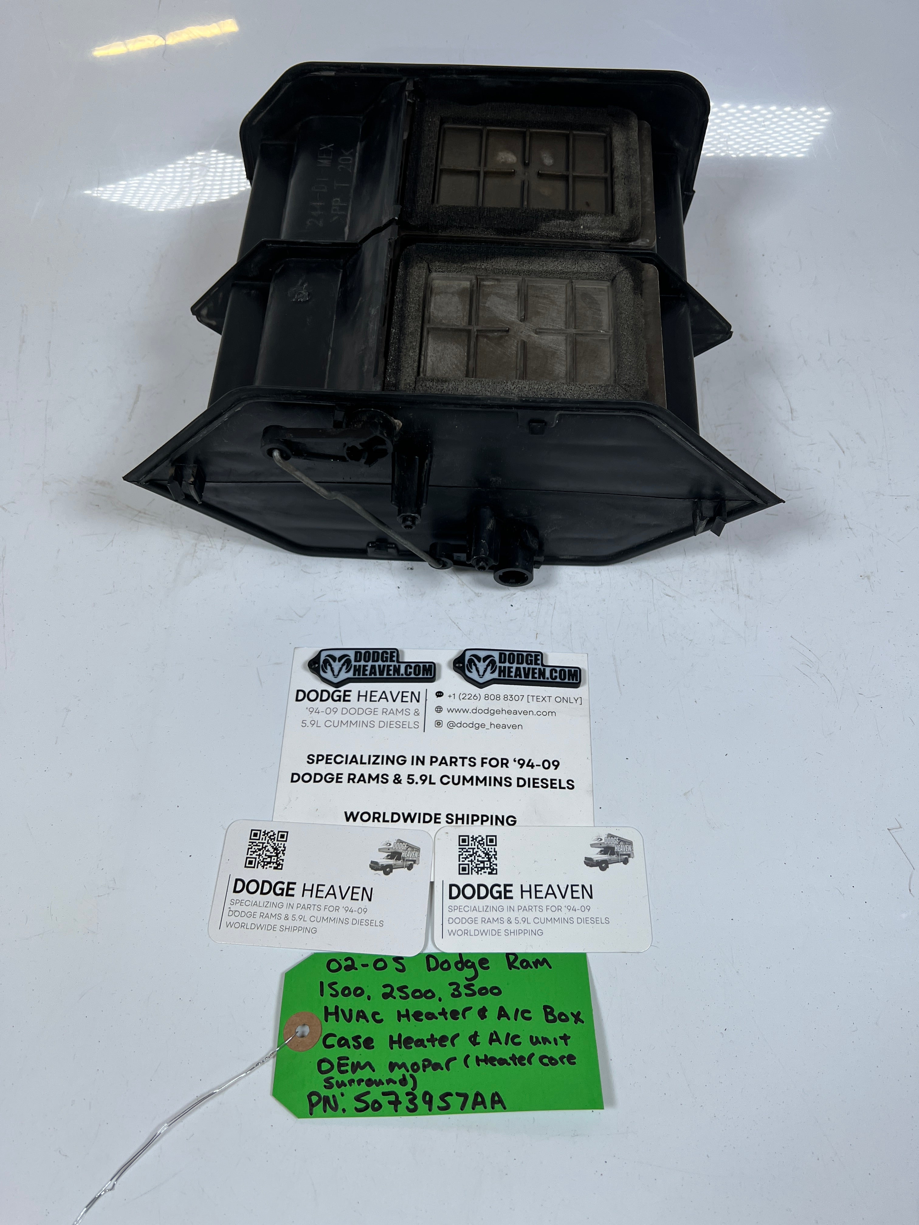 2002-2005 Dodge Ram 1500-3500 HVAC Heater A/C Box Heater Core Surround