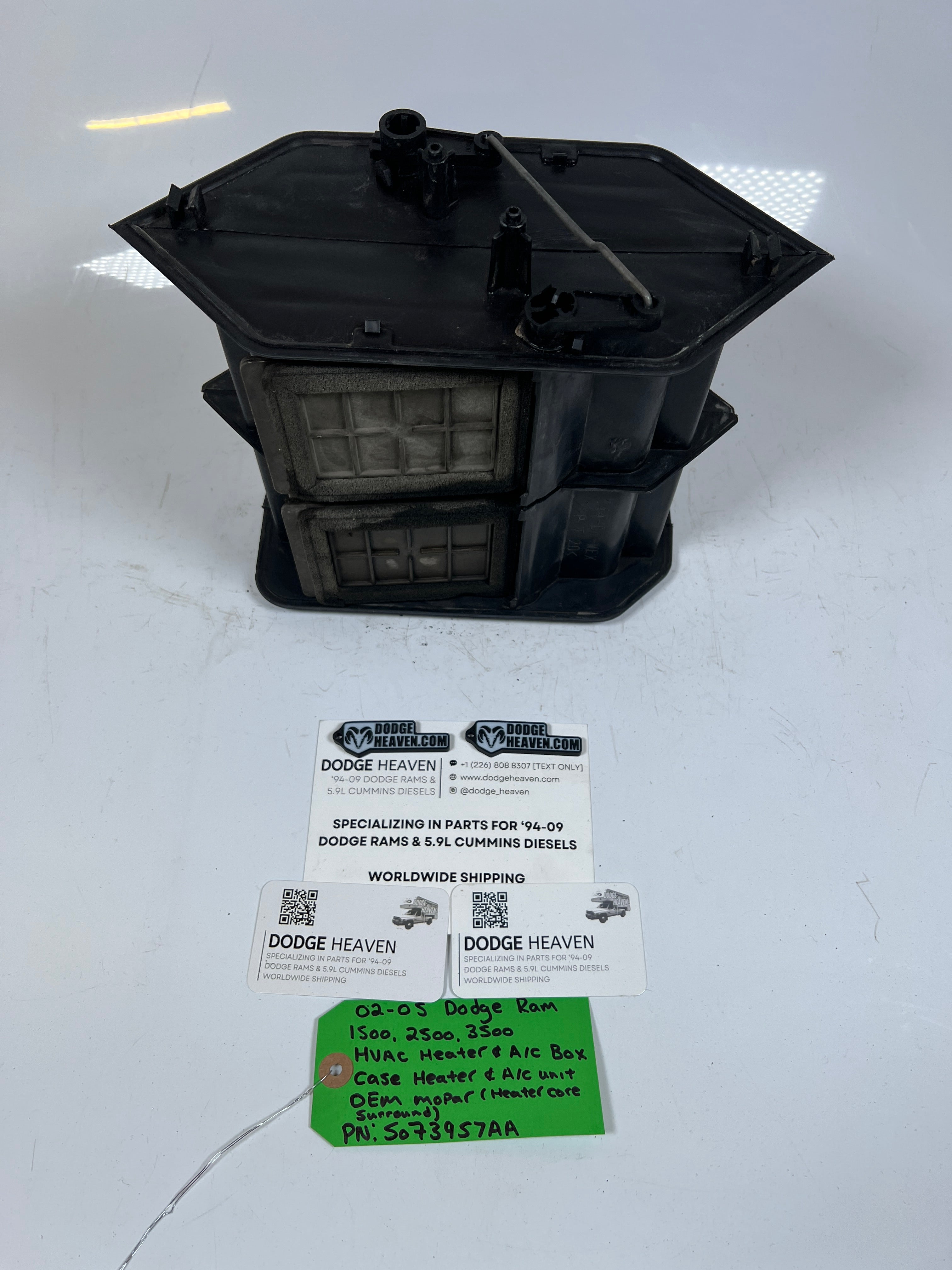 2002-2005 Dodge Ram 1500-3500 HVAC Heater A/C Box Heater Core Surround