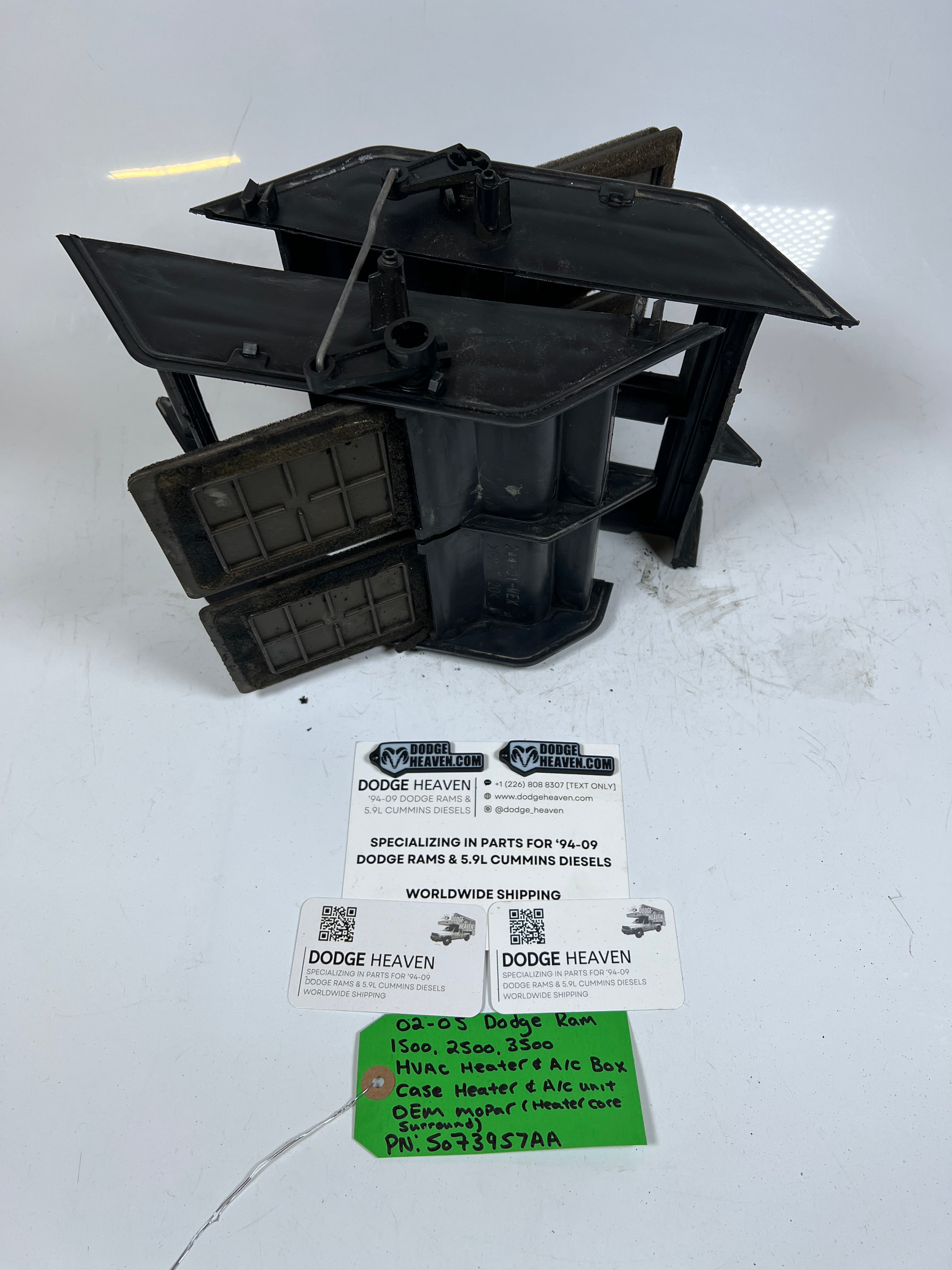 2002-2005 Dodge Ram 1500-3500 HVAC Heater A/C Box Heater Core Surround