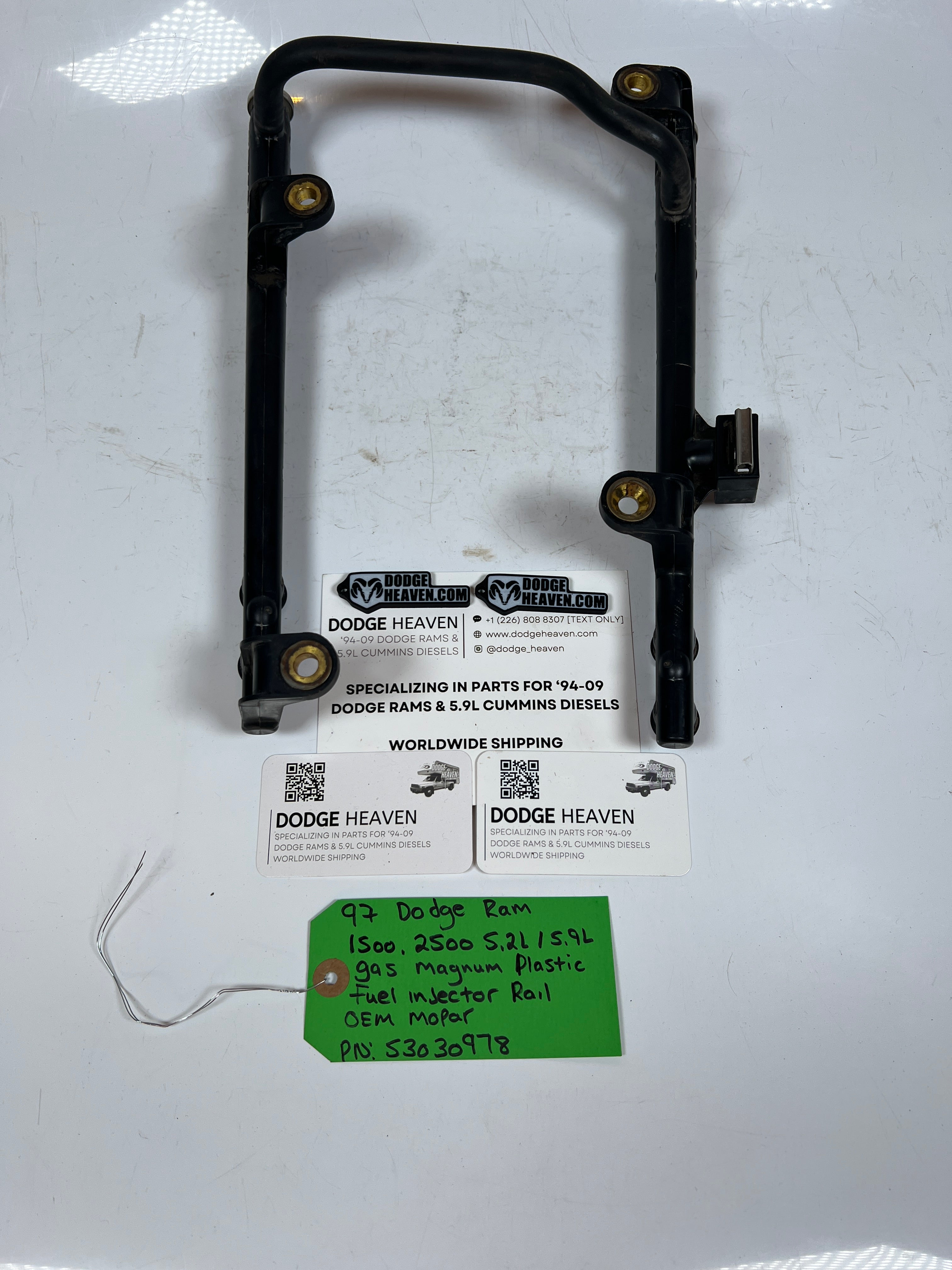 1997-1997 Dodge Ram 5.2L 5.9L Gas Magnum Plastic Fuel Injector Rail
