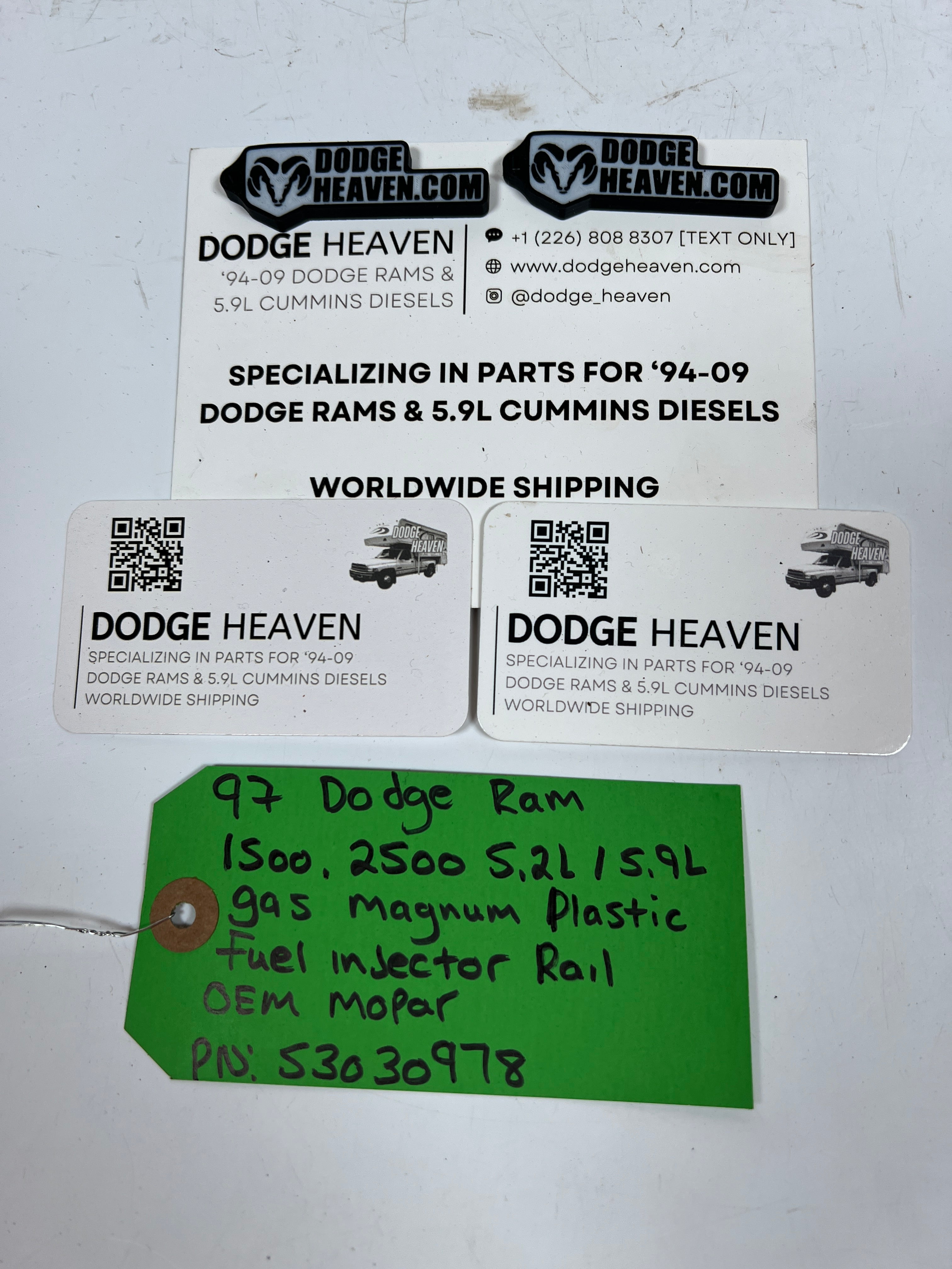 1997-1997 Dodge Ram 5.2L 5.9L Gas Magnum Plastic Fuel Injector Rail