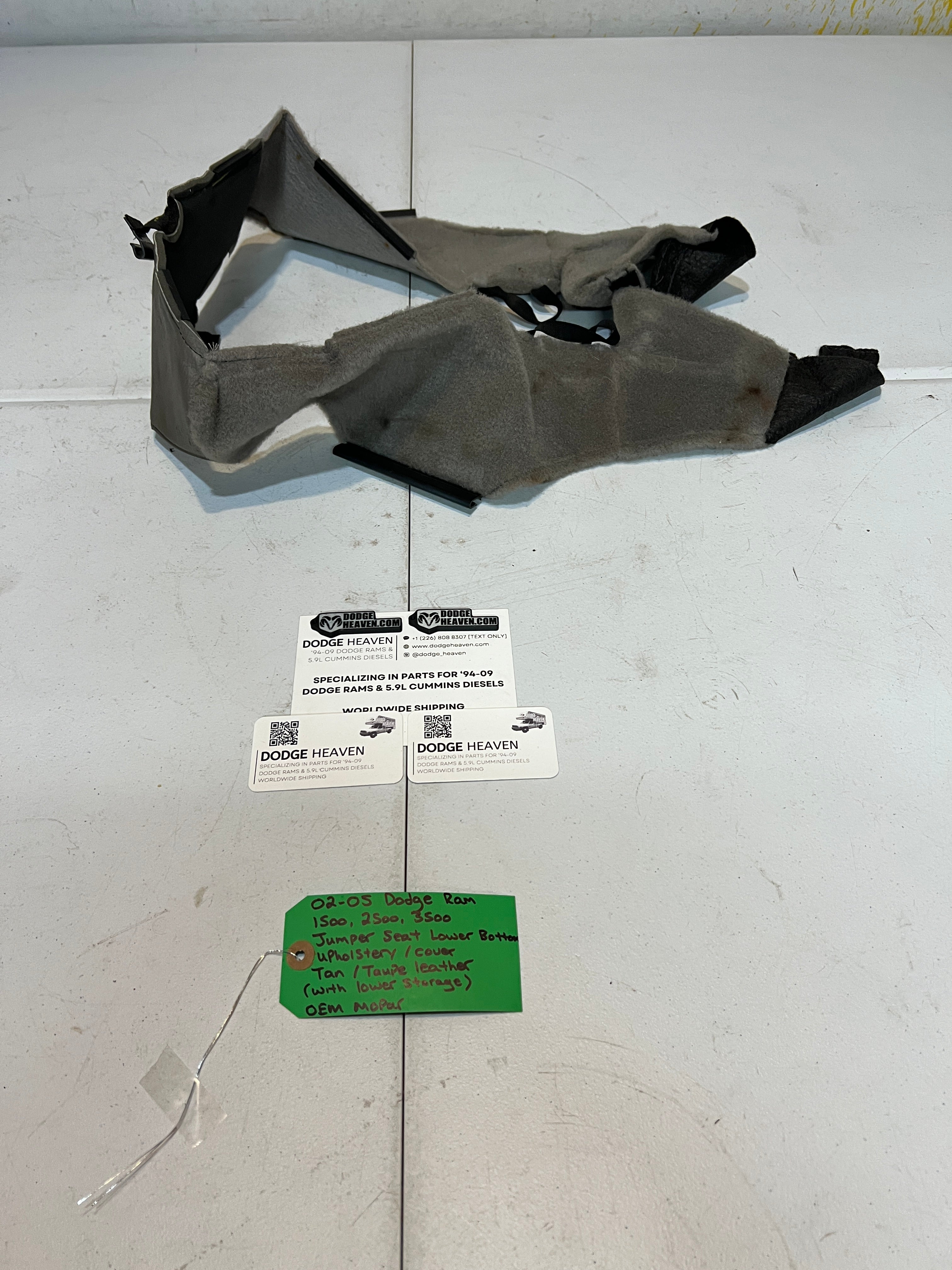 2002-2005 Dodge Ram 1500-3500 Jumper Seat Bottom Upholstery W Storage Tan / Taupe