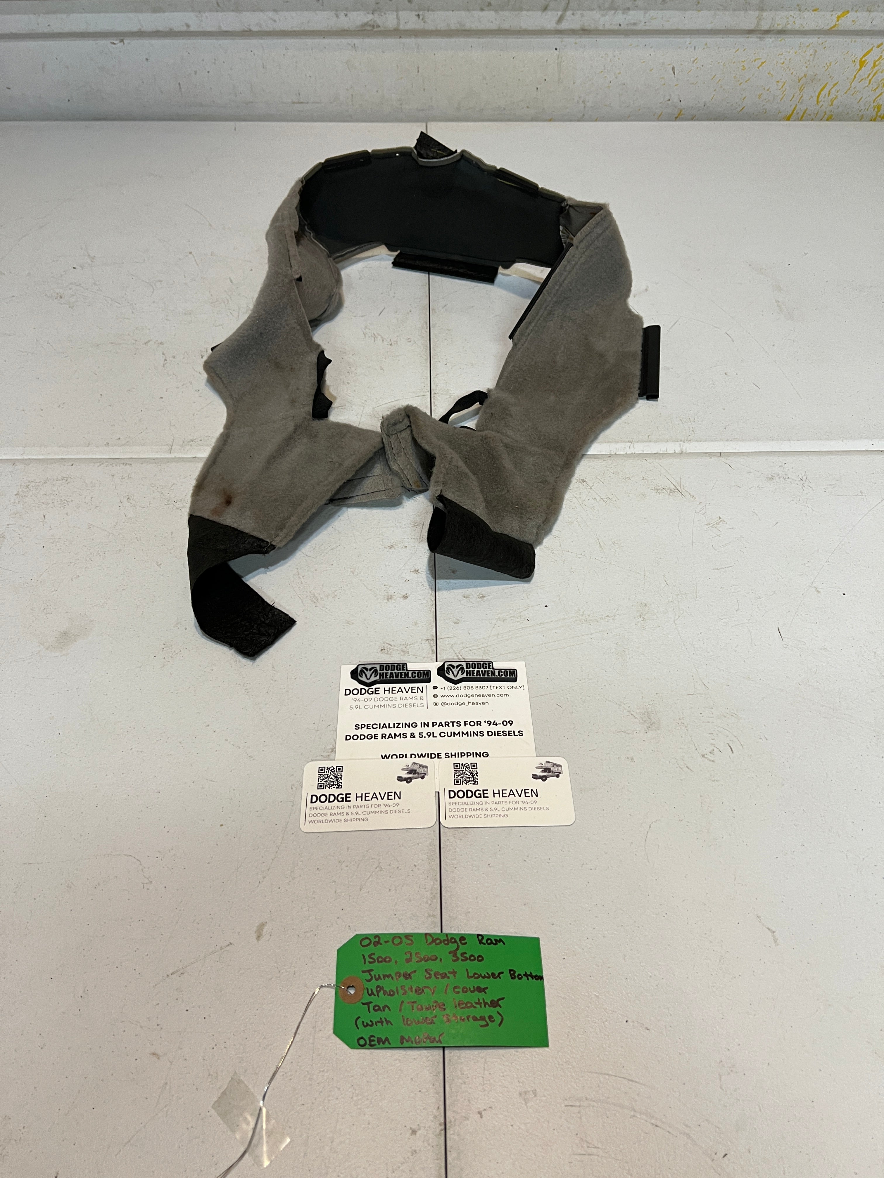 2002-2005 Dodge Ram 1500-3500 Jumper Seat Bottom Upholstery W Storage Tan / Taupe