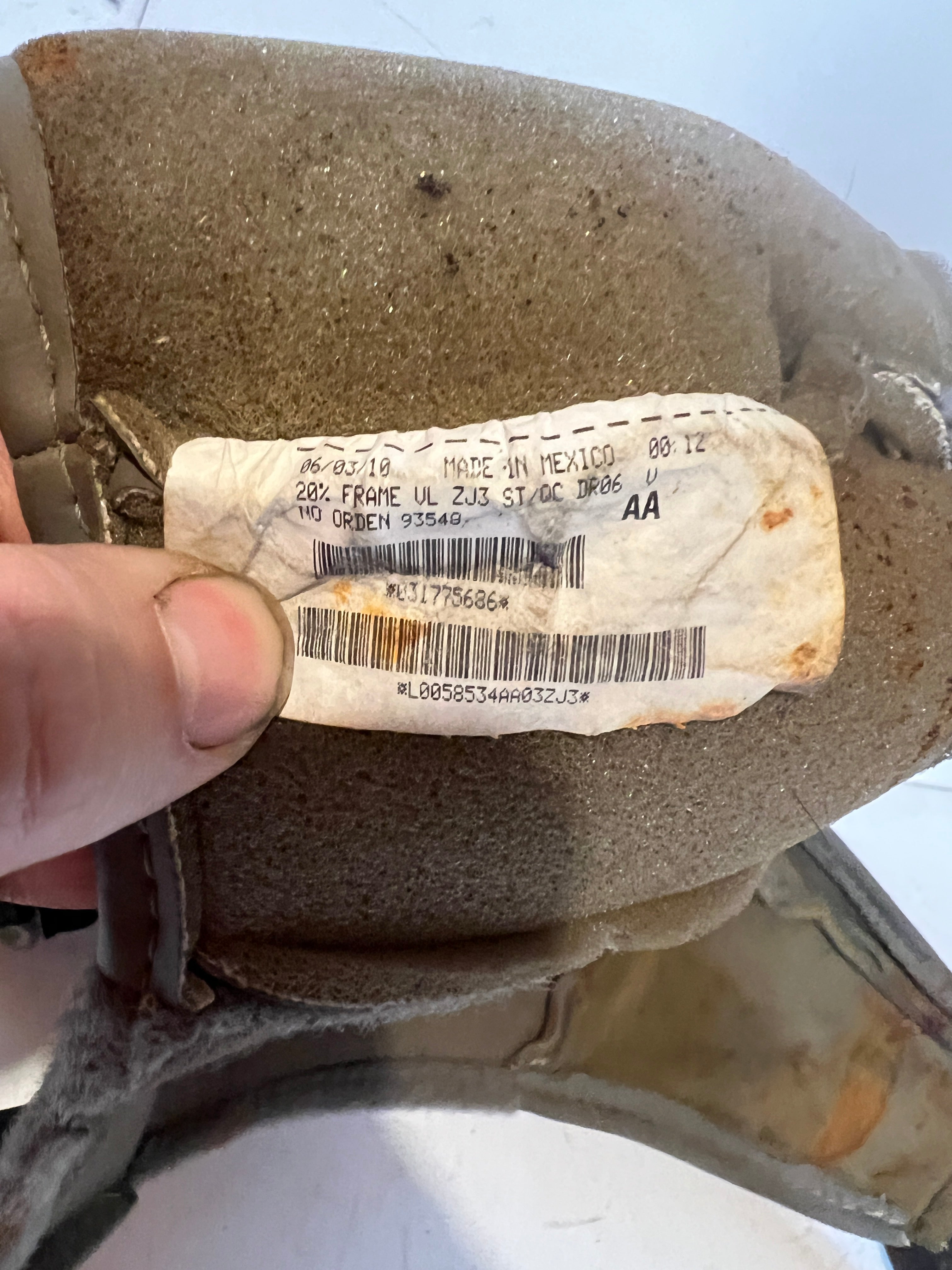 2006-2009 Dodge Ram 2500 3500 Jumper Seat Bottom Upholstery W Storage Tan/ Taupe