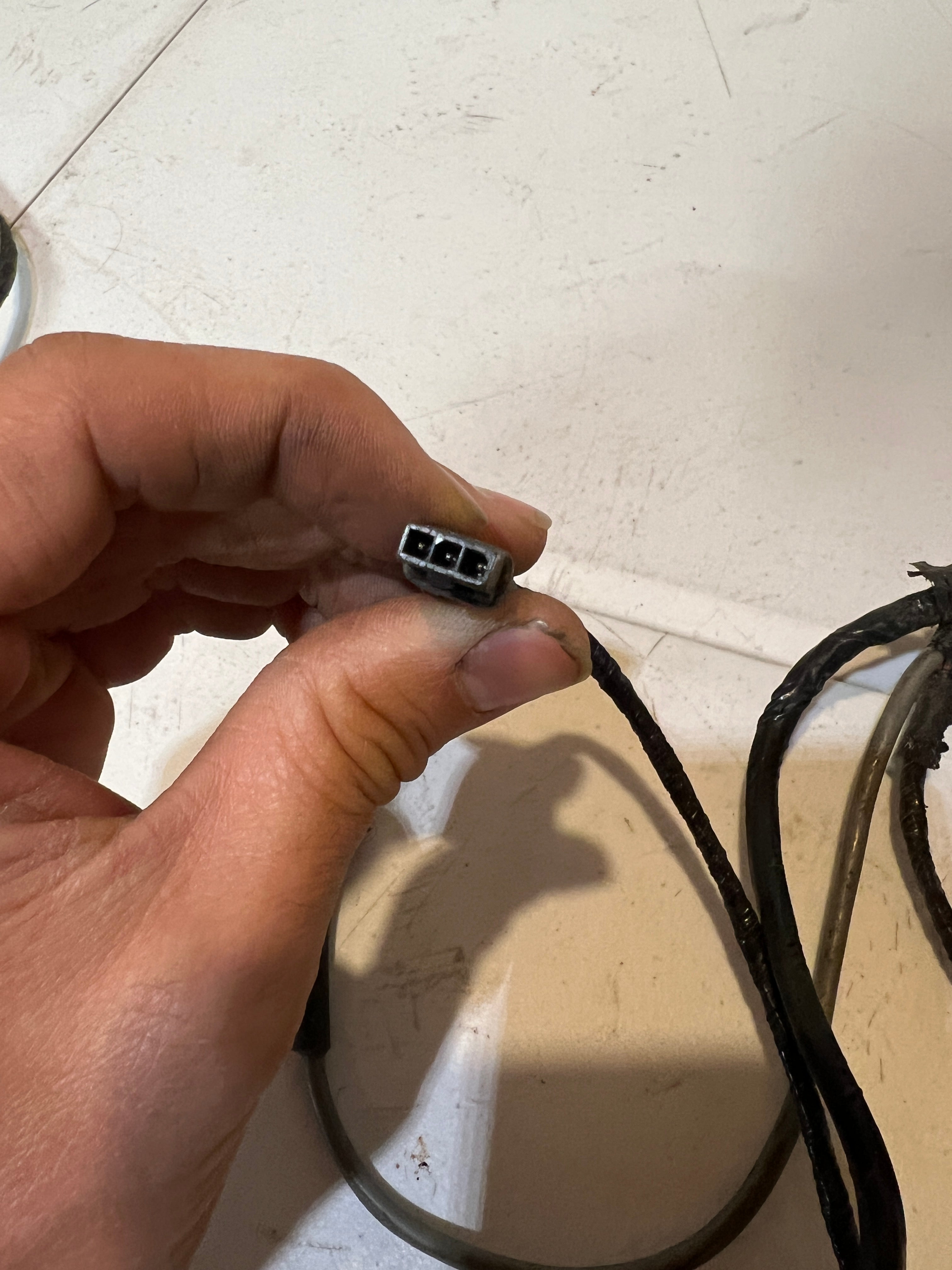 2008-2009 Dodge Ram Hands Free U-Connect Wiring Harness