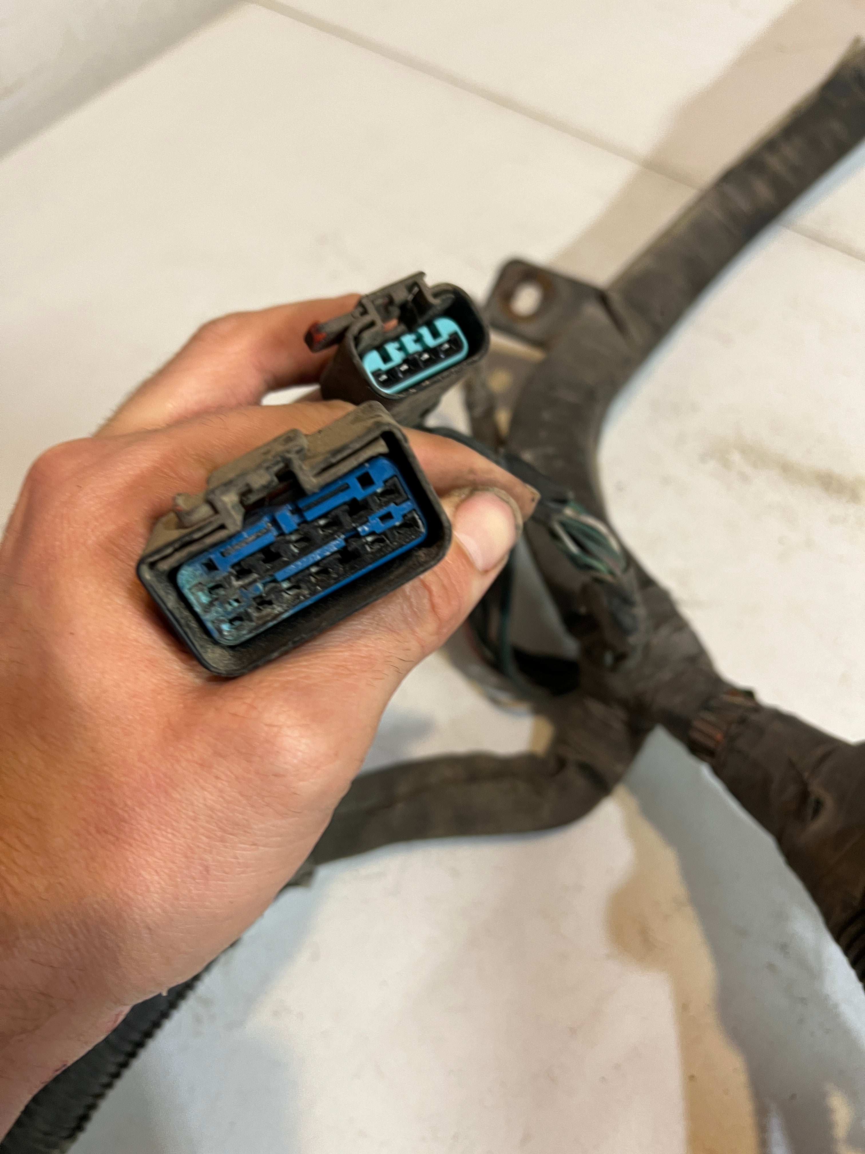 2004.5-2004.5 Dodge Ram 2500 3500 5.9L Cummins Engine Bay Wiring Harness