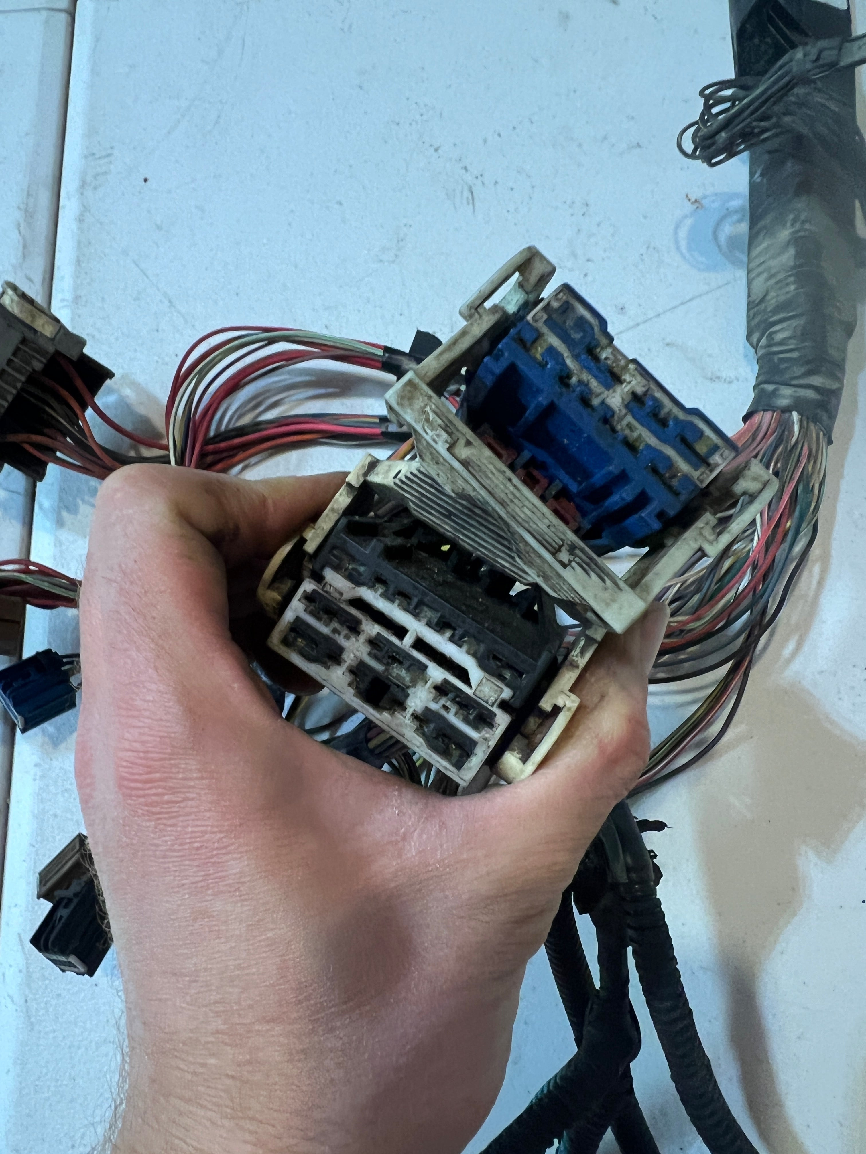 2006-2007 Dodge Ram 5.9L Cummins Manual Engine Bay Wiring Harness