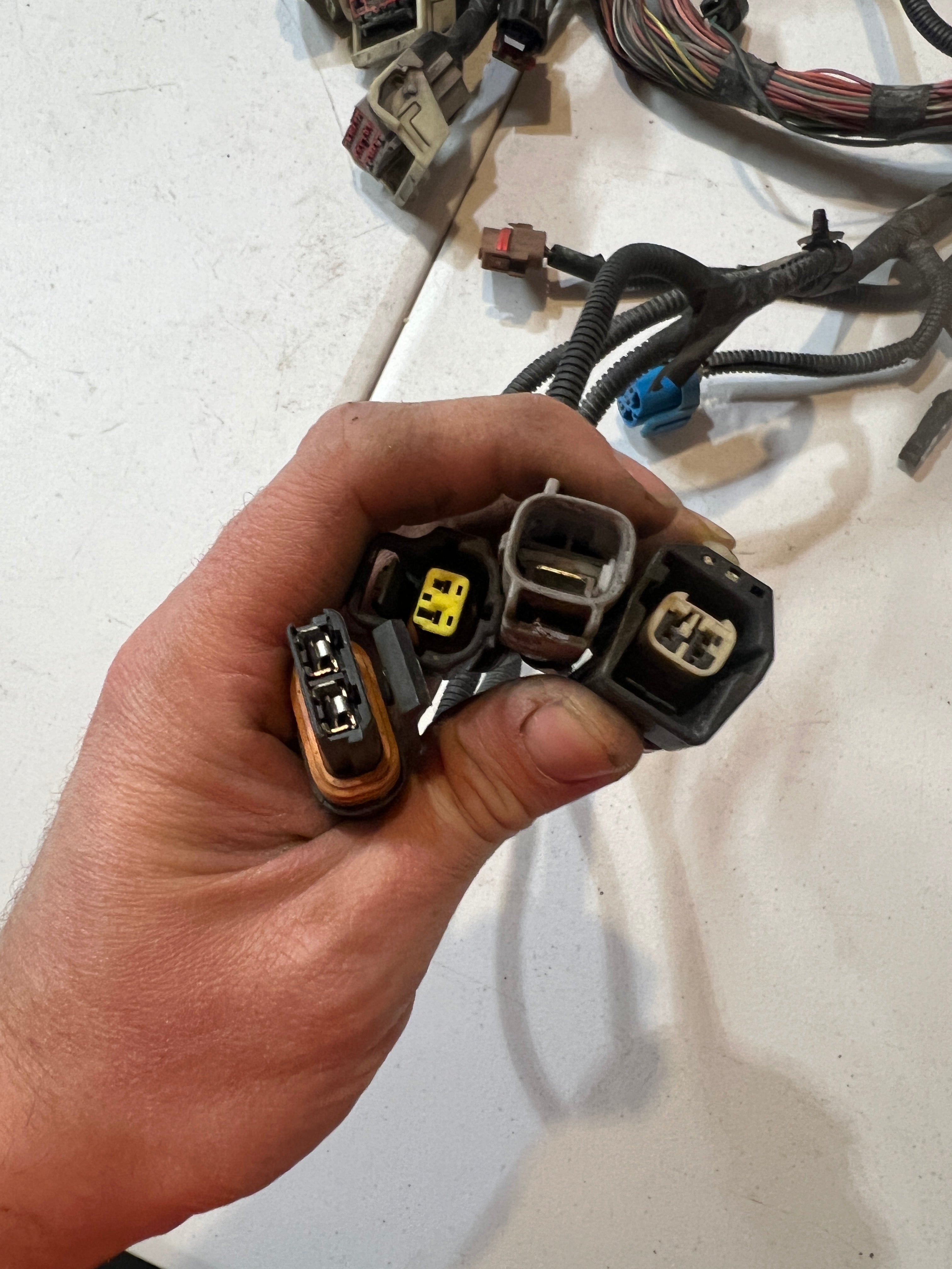 2005-2005 Dodge Ram 1500-3500 5.7L Hemi Engine Bay Wiring Harness