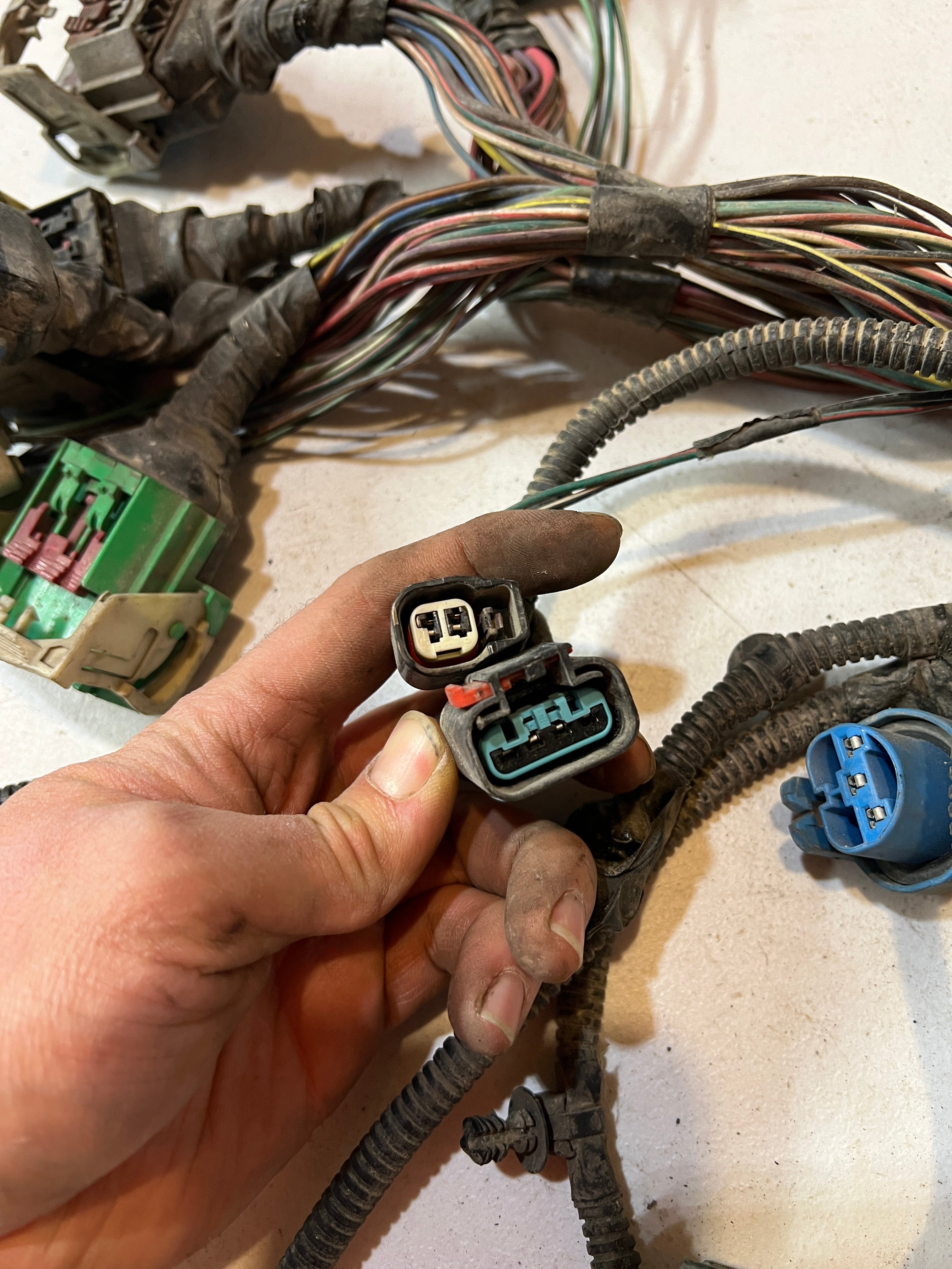 2003-2003 Dodge Ram 1500 4.7L Engine Bay Wiring Harness