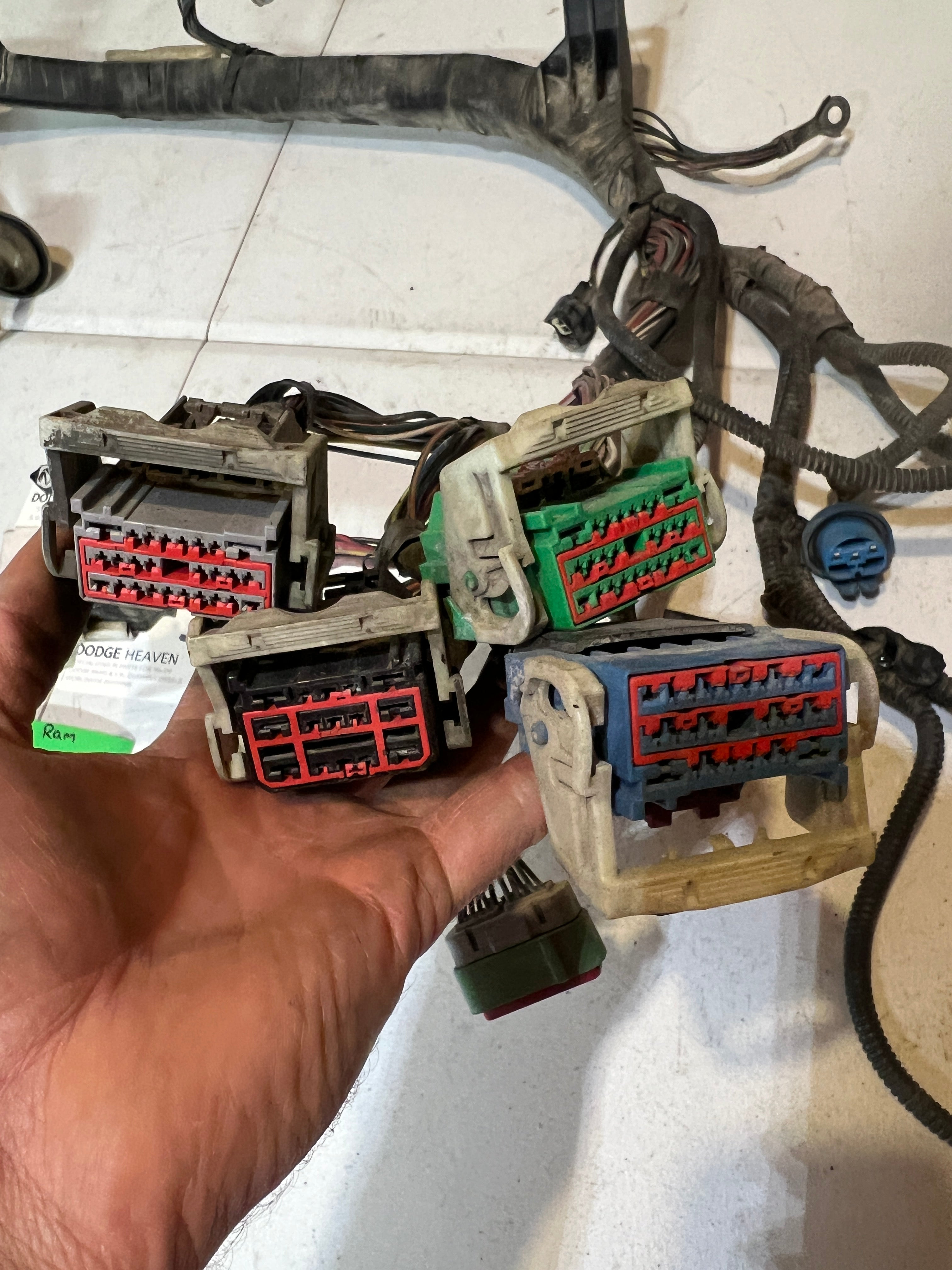 2003-2003 Dodge Ram 1500 4.7L Engine Bay Wiring Harness
