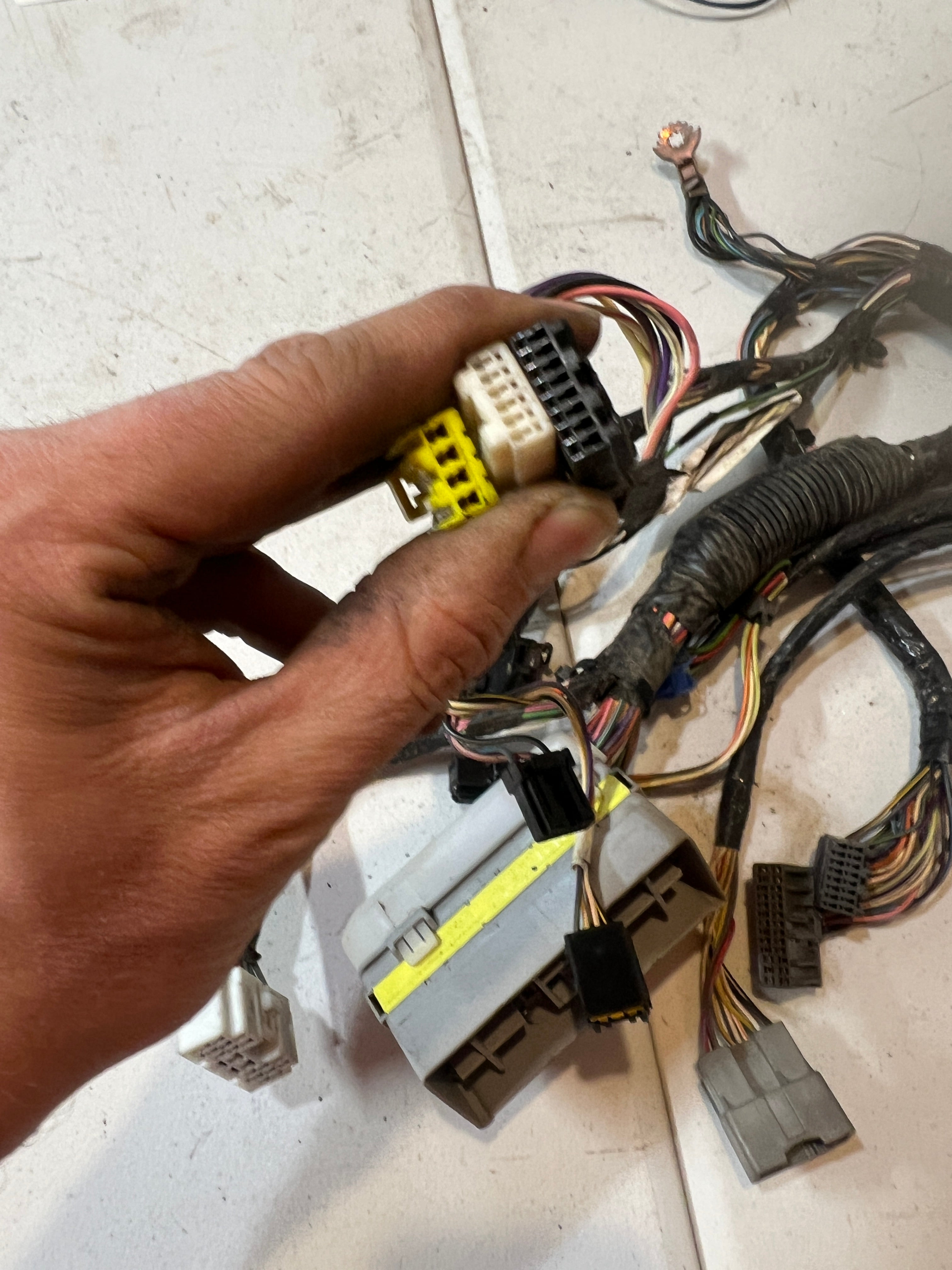 2008-2008 Dodge Ram 2500-5500 5.7L 6.7L Dash Wiring Harness