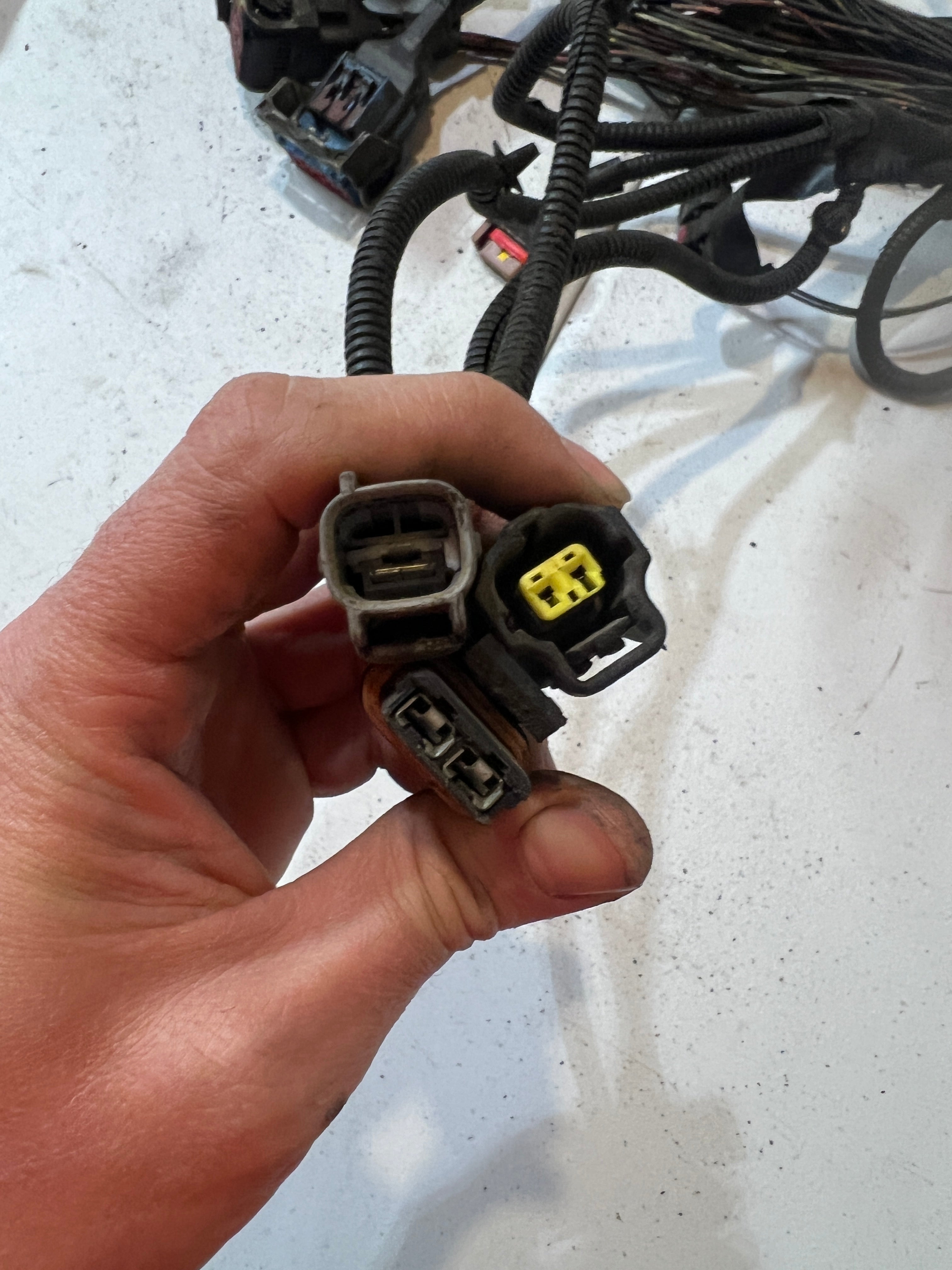 2005-2005 Dodge Ram 1500 4.7L 2WD  Engine Bay Wiring Harness