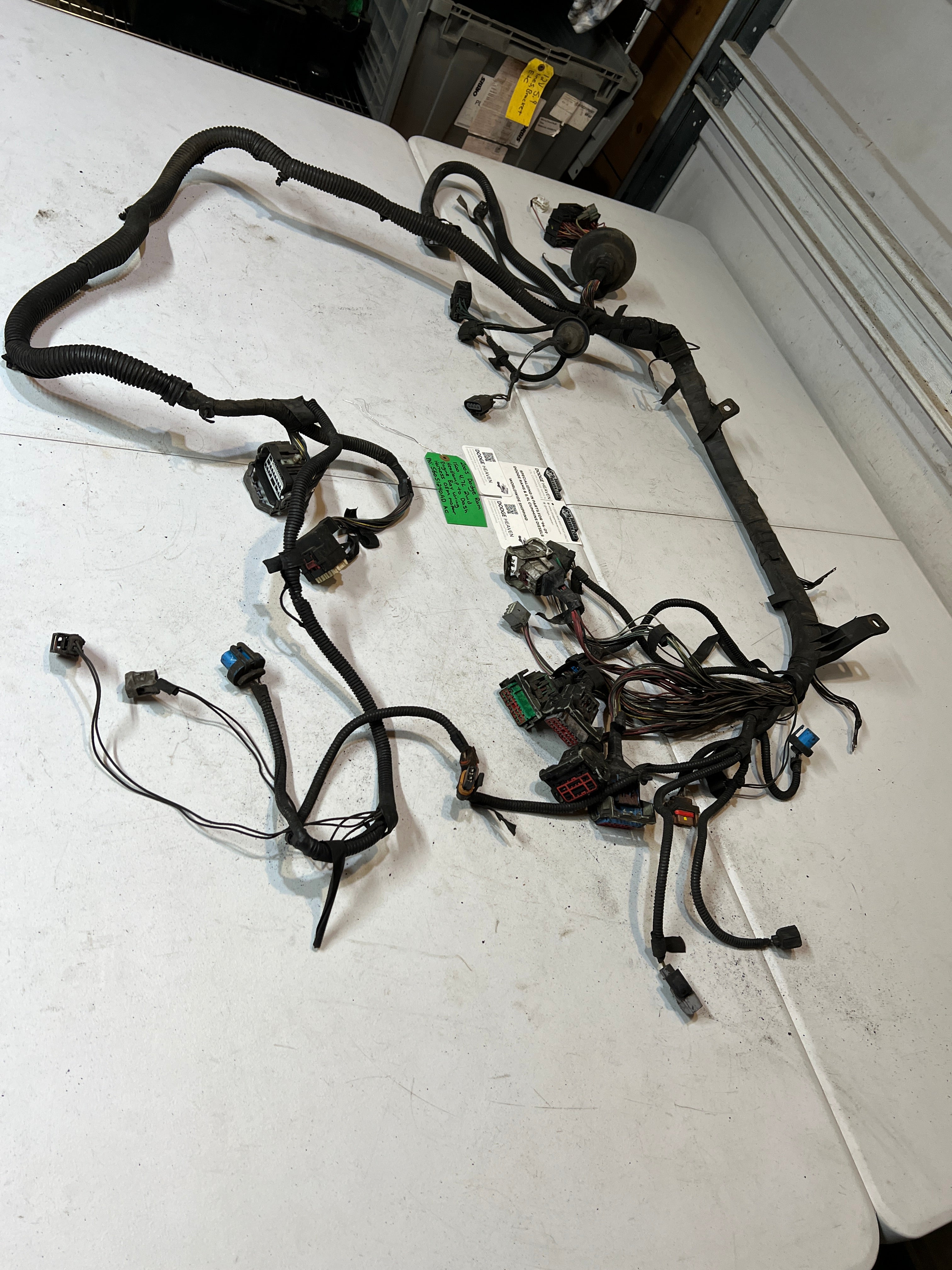 2005-2005 Dodge Ram 1500 4.7L 2WD  Engine Bay Wiring Harness