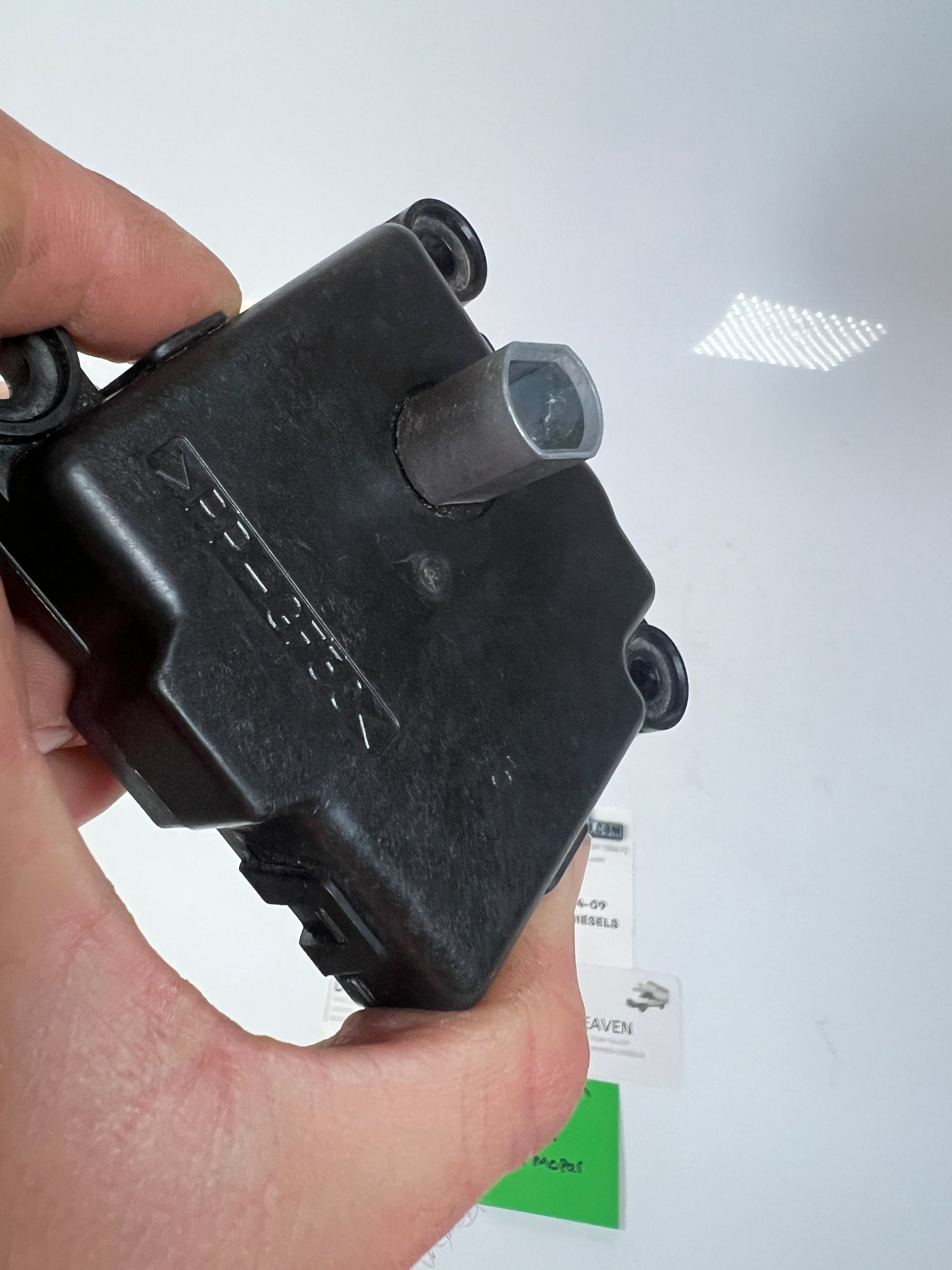 1999-2002 Dodge Ram 1500-3500 HVAC Blend Door Actuator 4-Pin