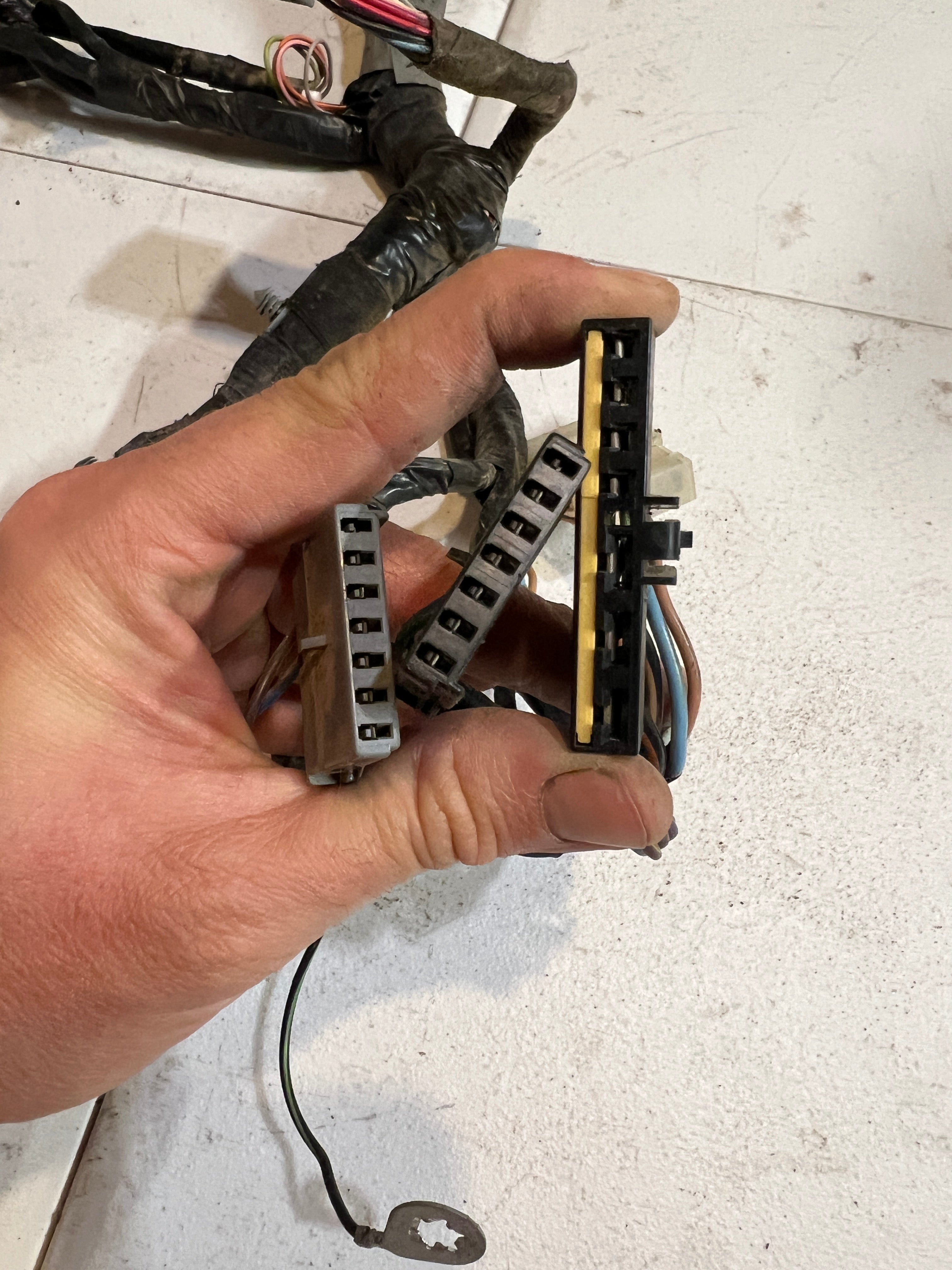 1994-1996 Dodge Ram 1500 2500 3500 Dash Wiring Harness