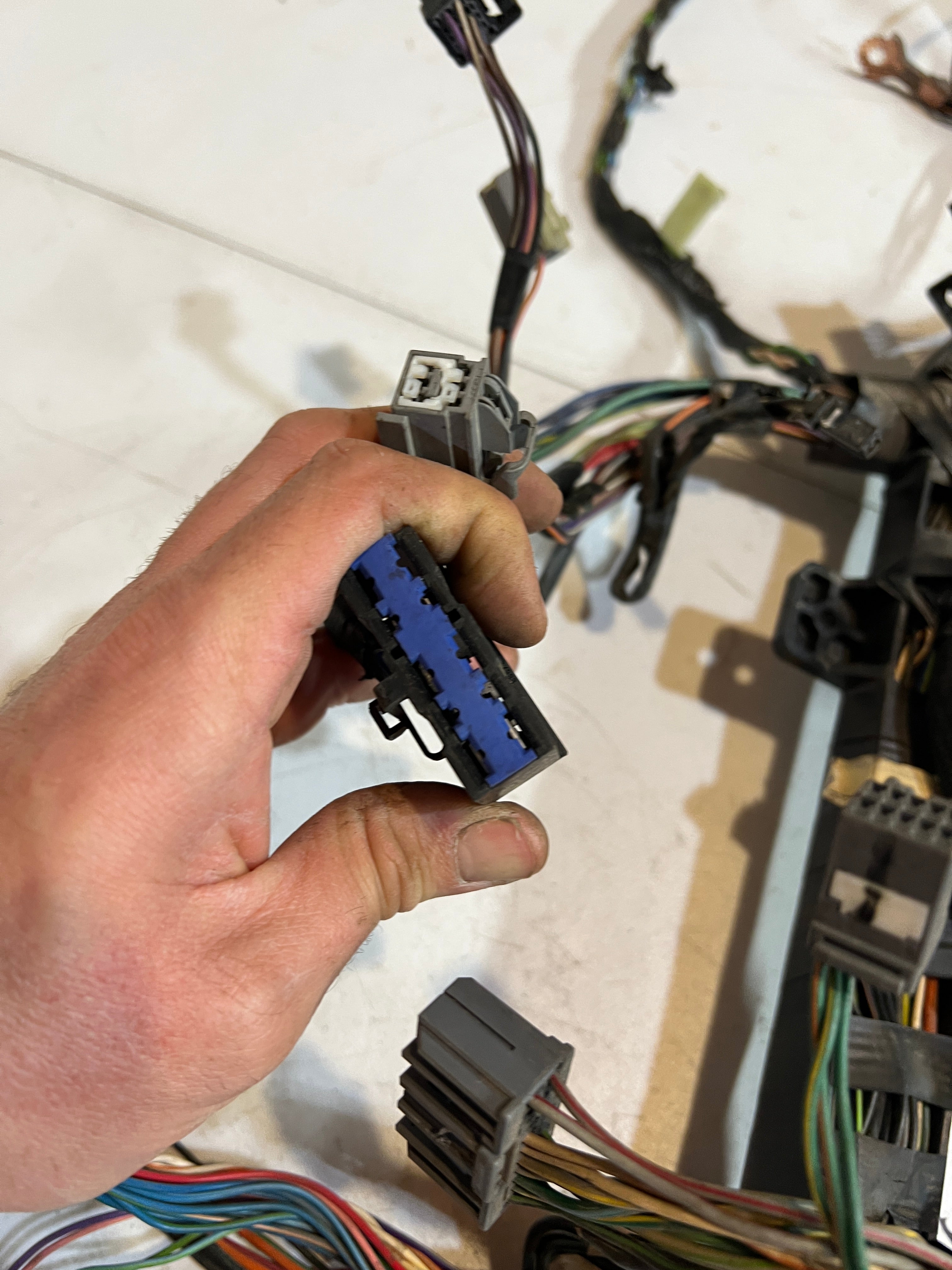 2007-2007 Dodge Ram 2500 3500 5.7 5.9 6.7 Dash Wiring Harness