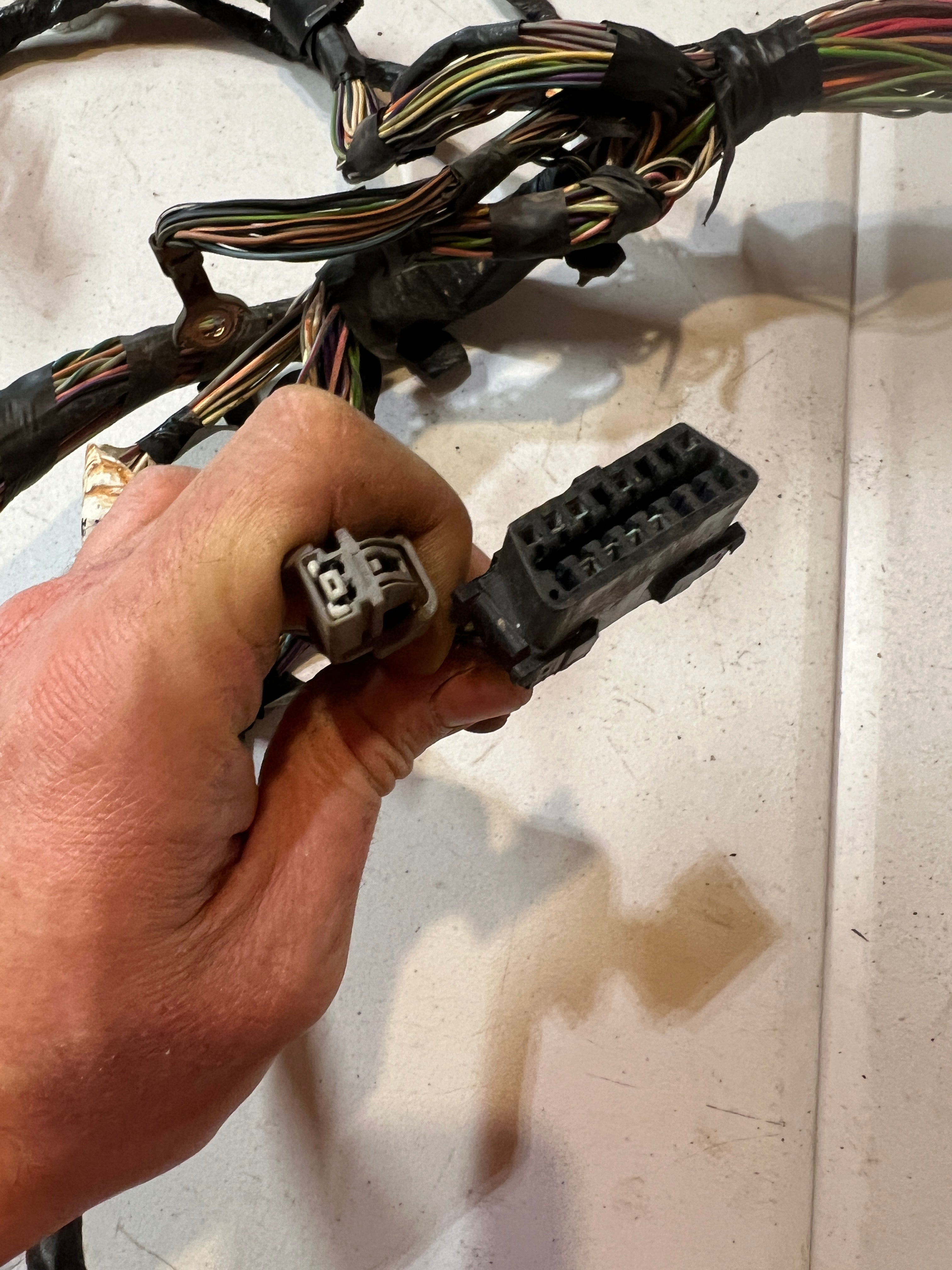 2007-2007 Dodge Ram 2500 3500 5.7 5.9 6.7 Dash Wiring Harness