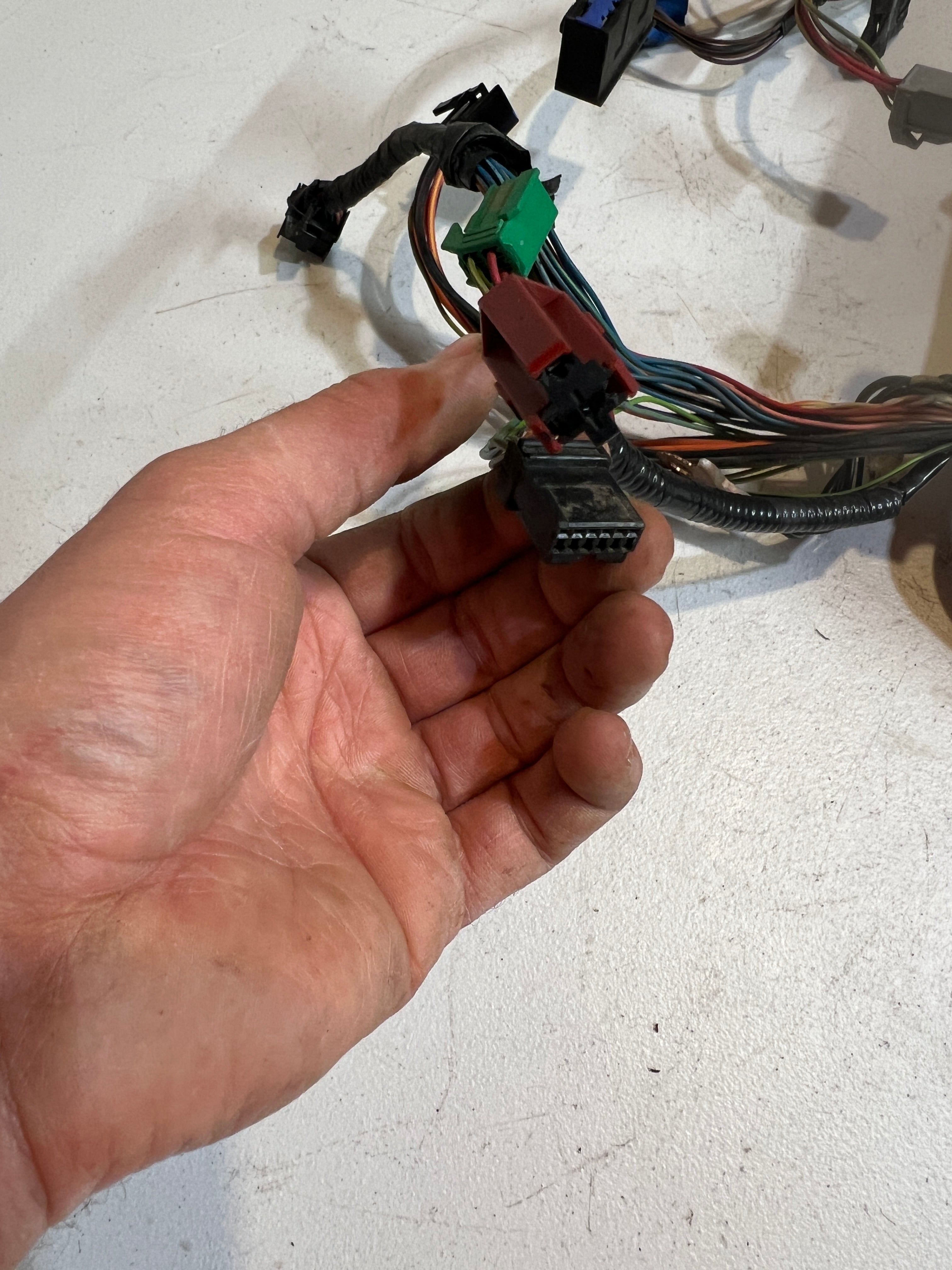 2007-2007 Dodge Ram 2500 3500 5.7 5.9 6.7 Dash Wiring Harness