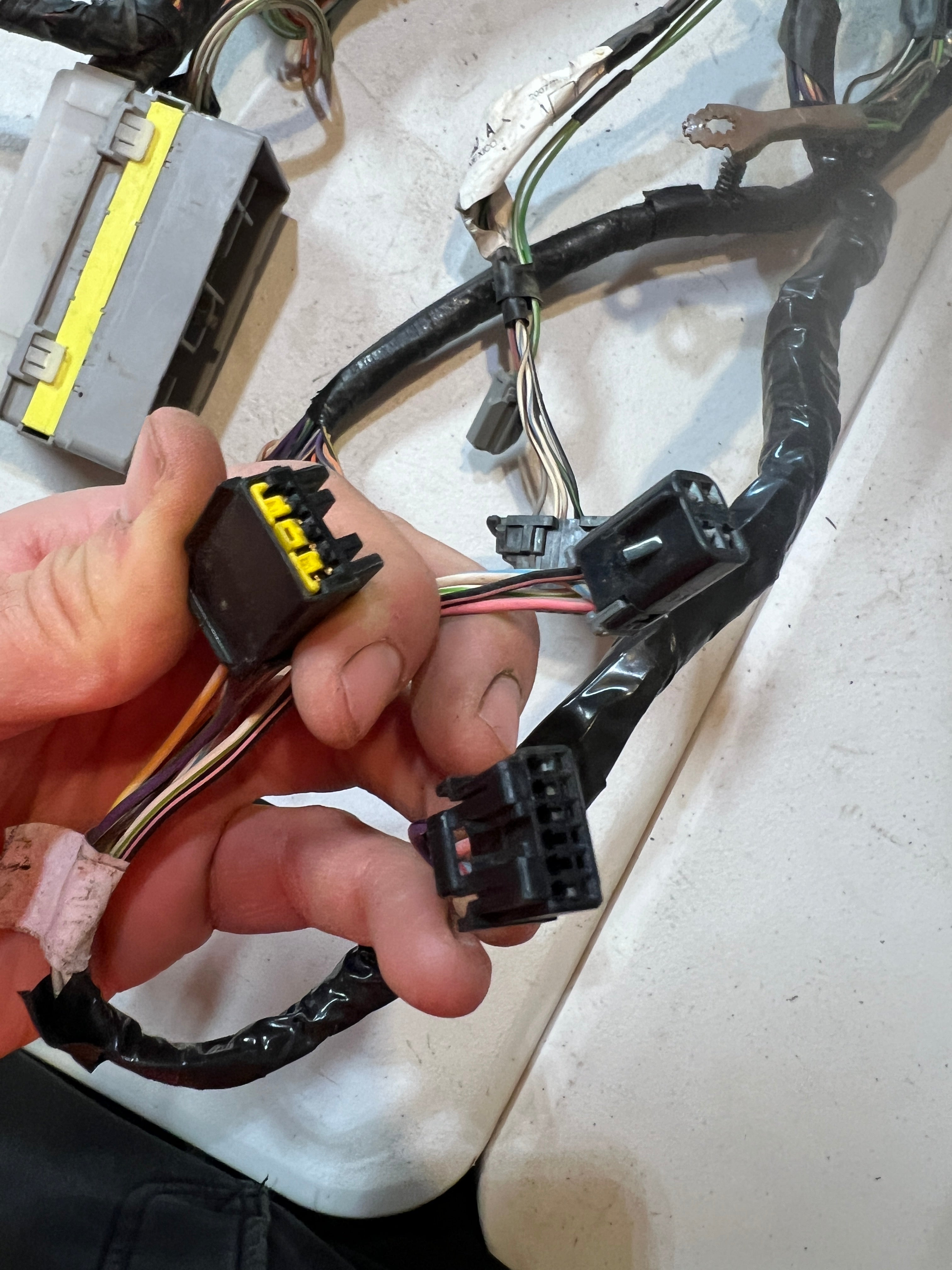 2008-2008 Dodge Ram 1500 Laramie Dash Wiring Harness Rear Slide