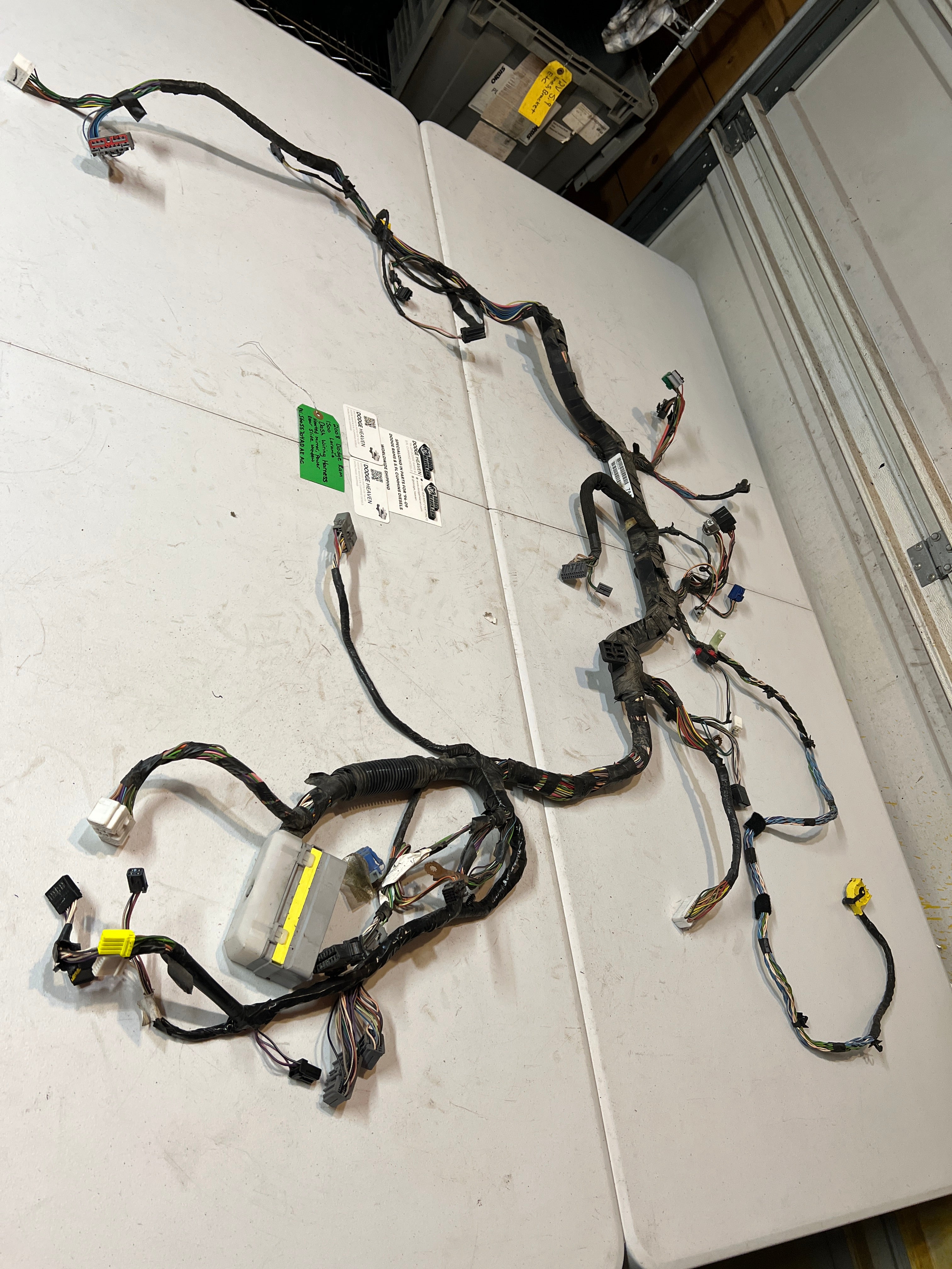 2008-2008 Dodge Ram 1500 Laramie Dash Wiring Harness Rear Slide