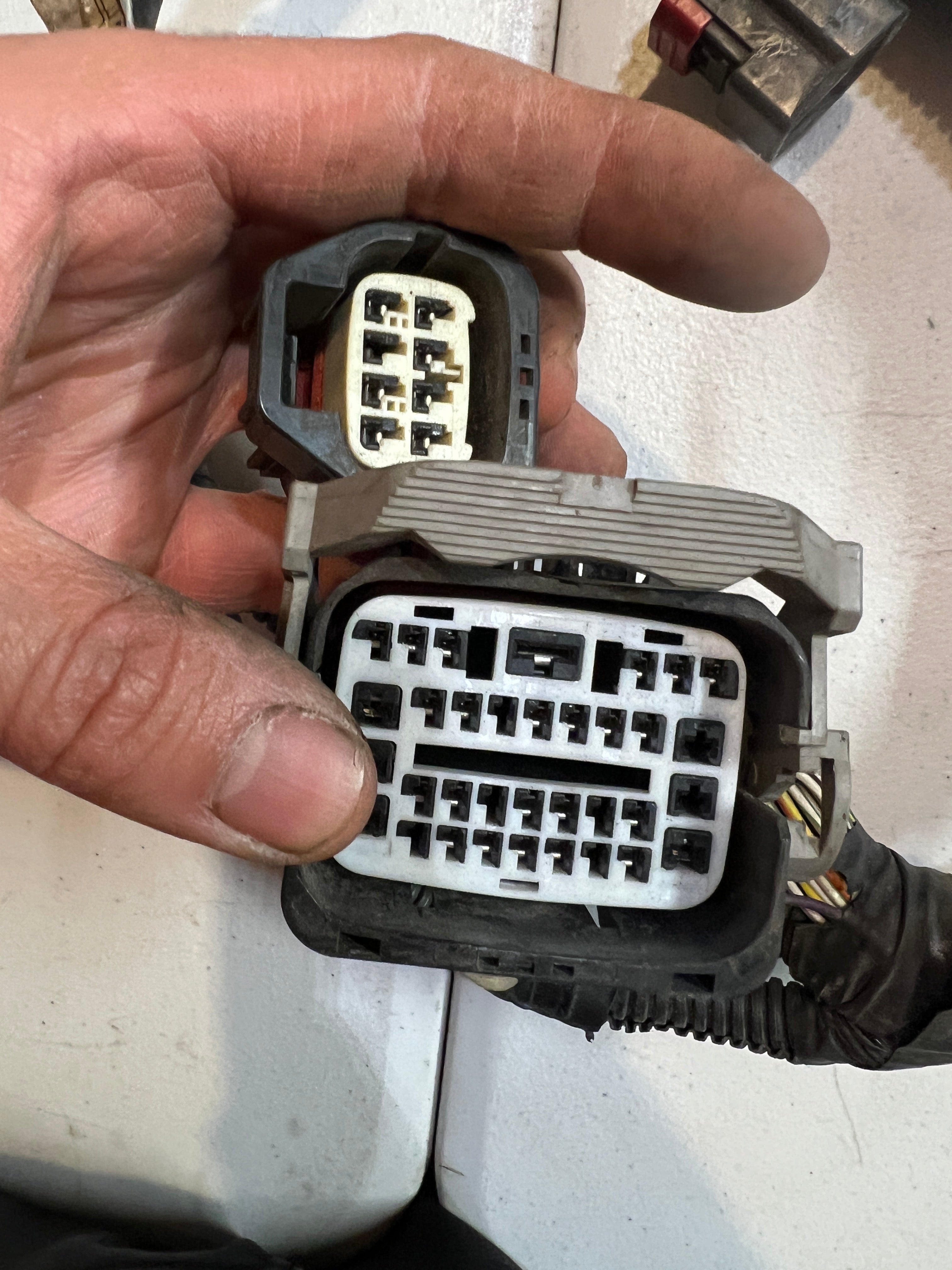 2006-2006 Dodge Ram 1500 2500 3500 5.7L Hemi Engine Bay Wiring Harness