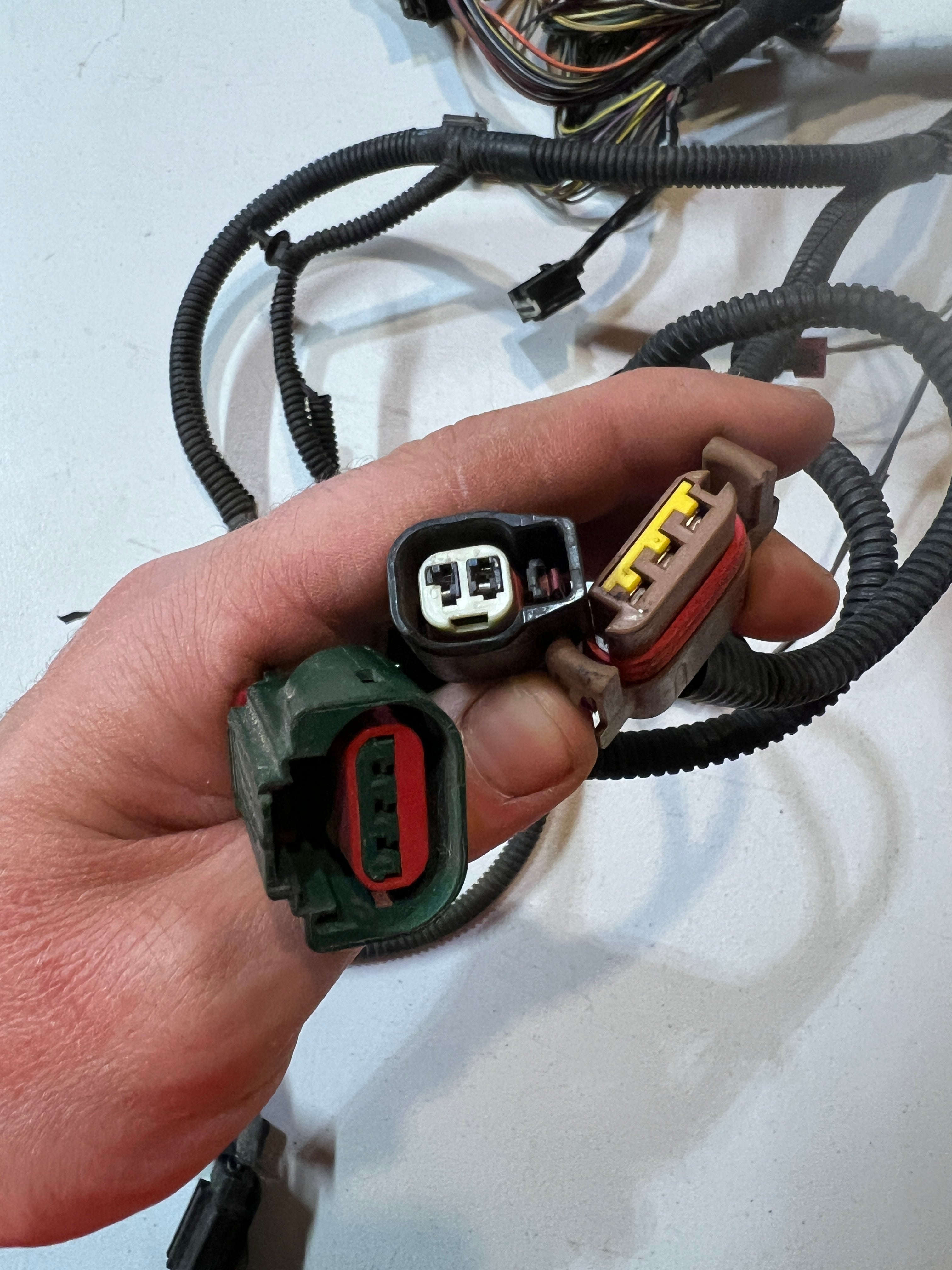 2006-2006 Dodge Ram 1500 2500 3500 5.7L Hemi Engine Bay Wiring Harness