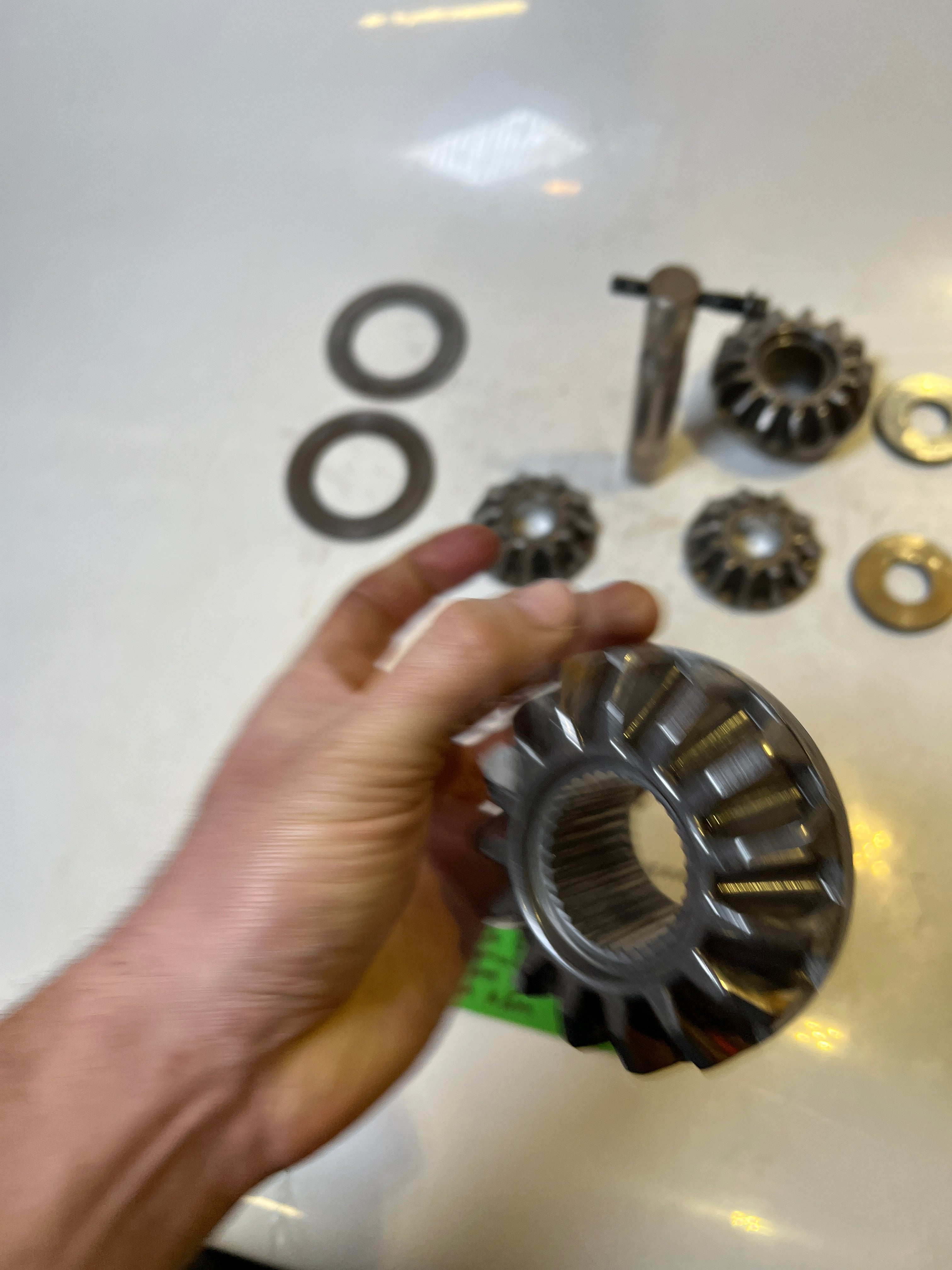 2003-2006 Dodge Ram AAM 9.25 Front Diff Internal Spider Gear Part Kit