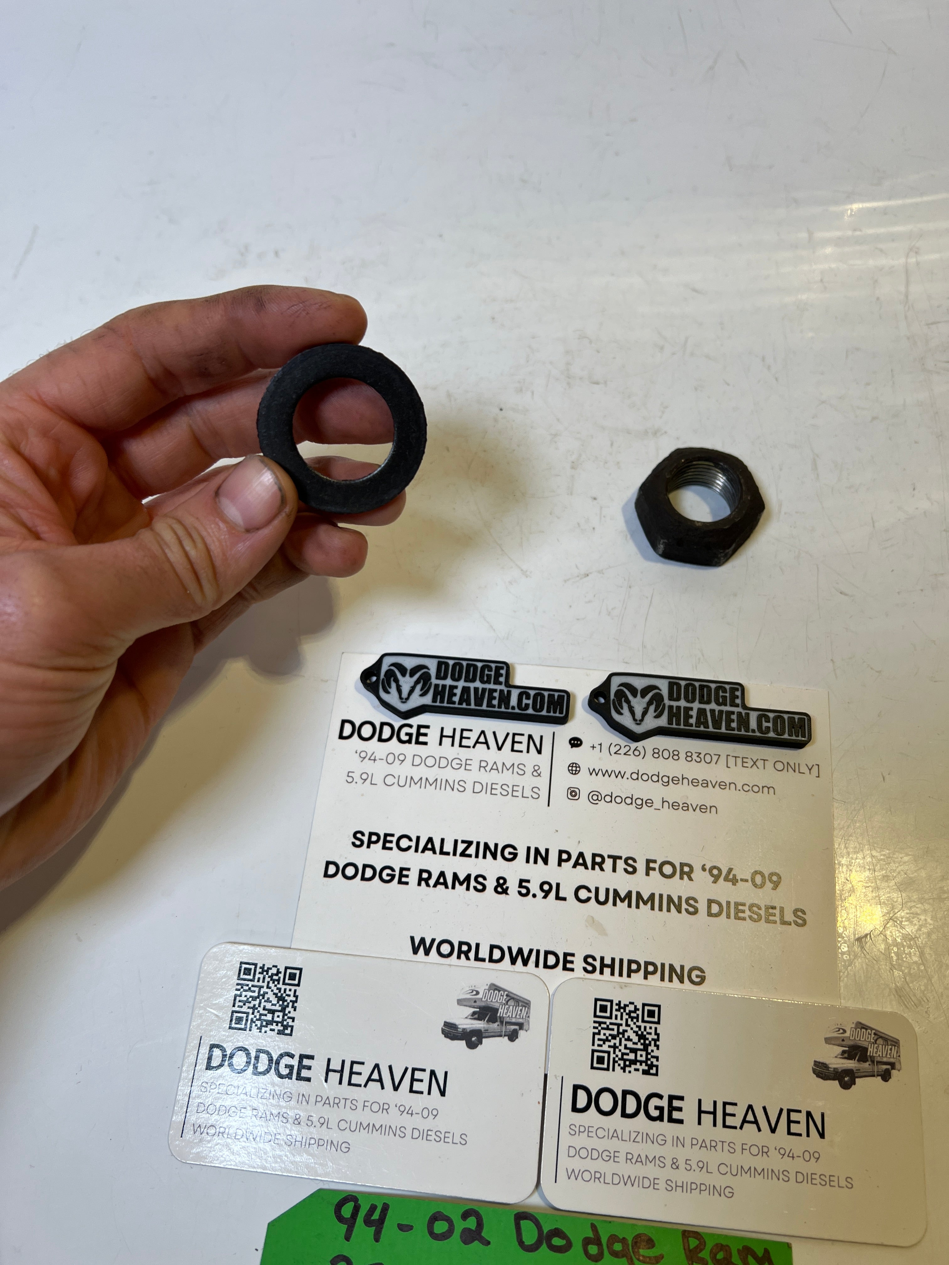 1994-2002 Dodge Ram 2500 3500 Dana 60 Front Pinion Yoke Nut & Washer