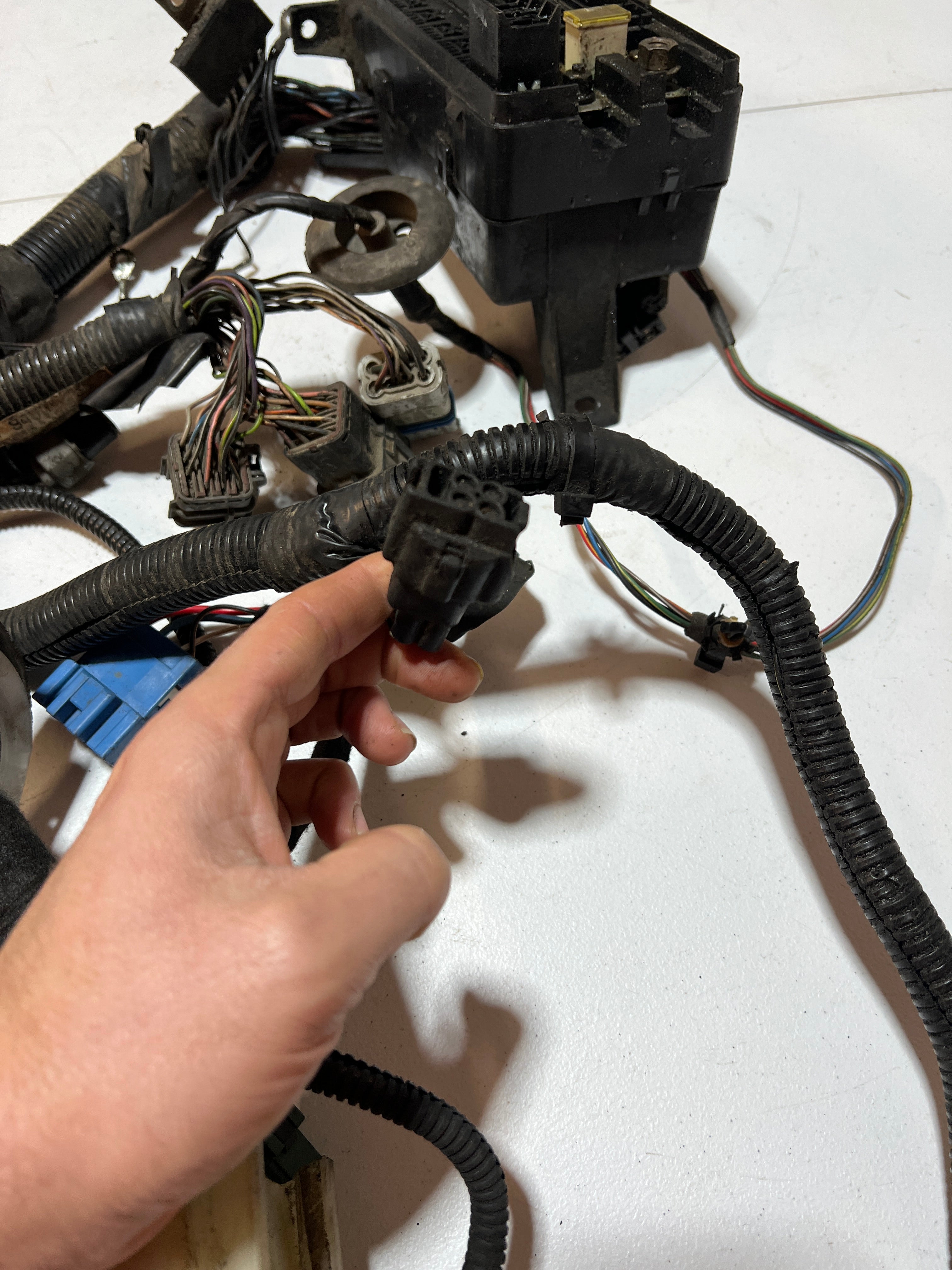 1996-1996 Dodge Ram 2500 3500 12 Valve 5.9L Cummins Engine Bay Wiring Harness