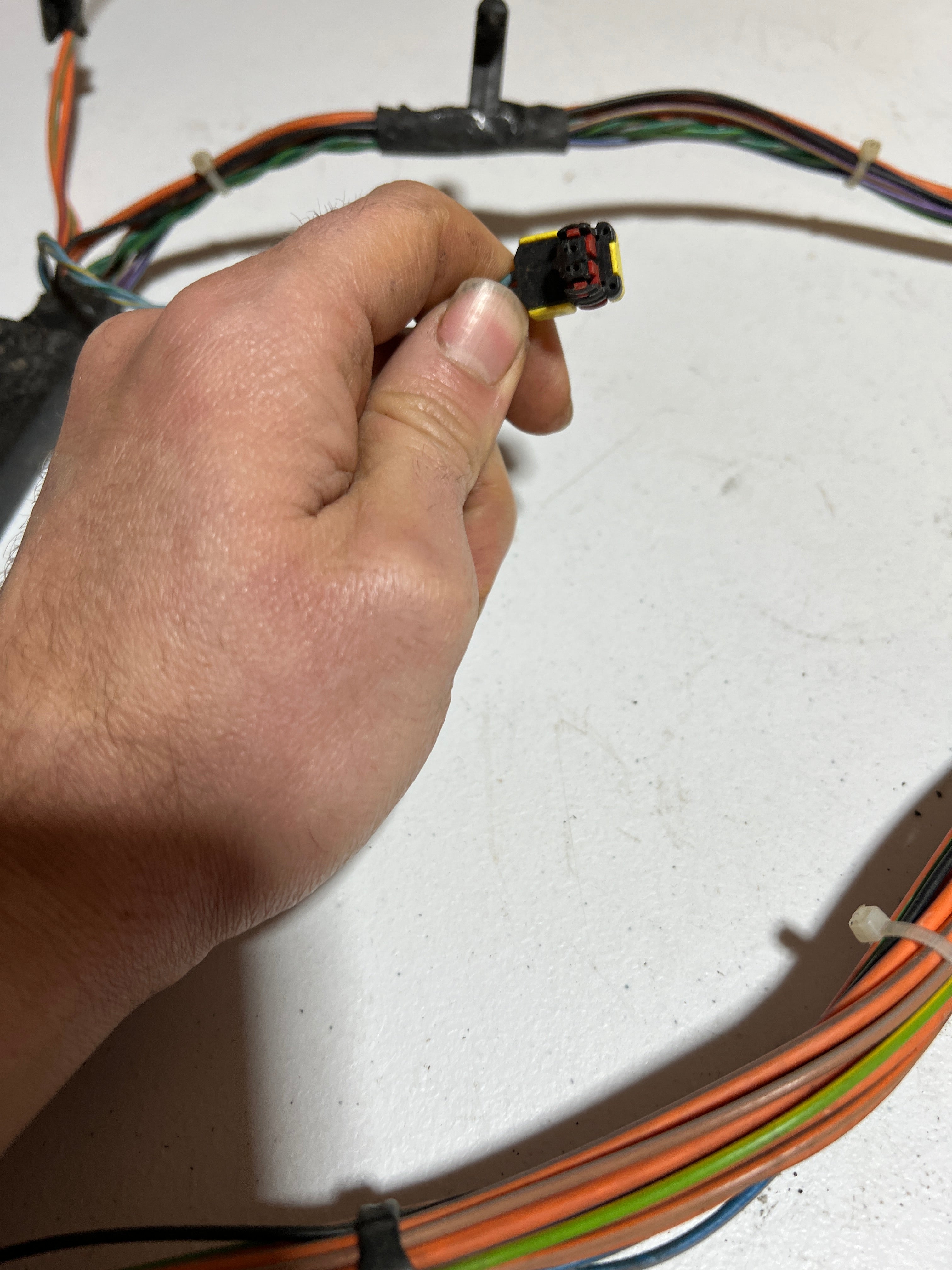 2007-2007 Dodge Ram 1500-3500 Mega Cab Interior Cab Wiring Harness