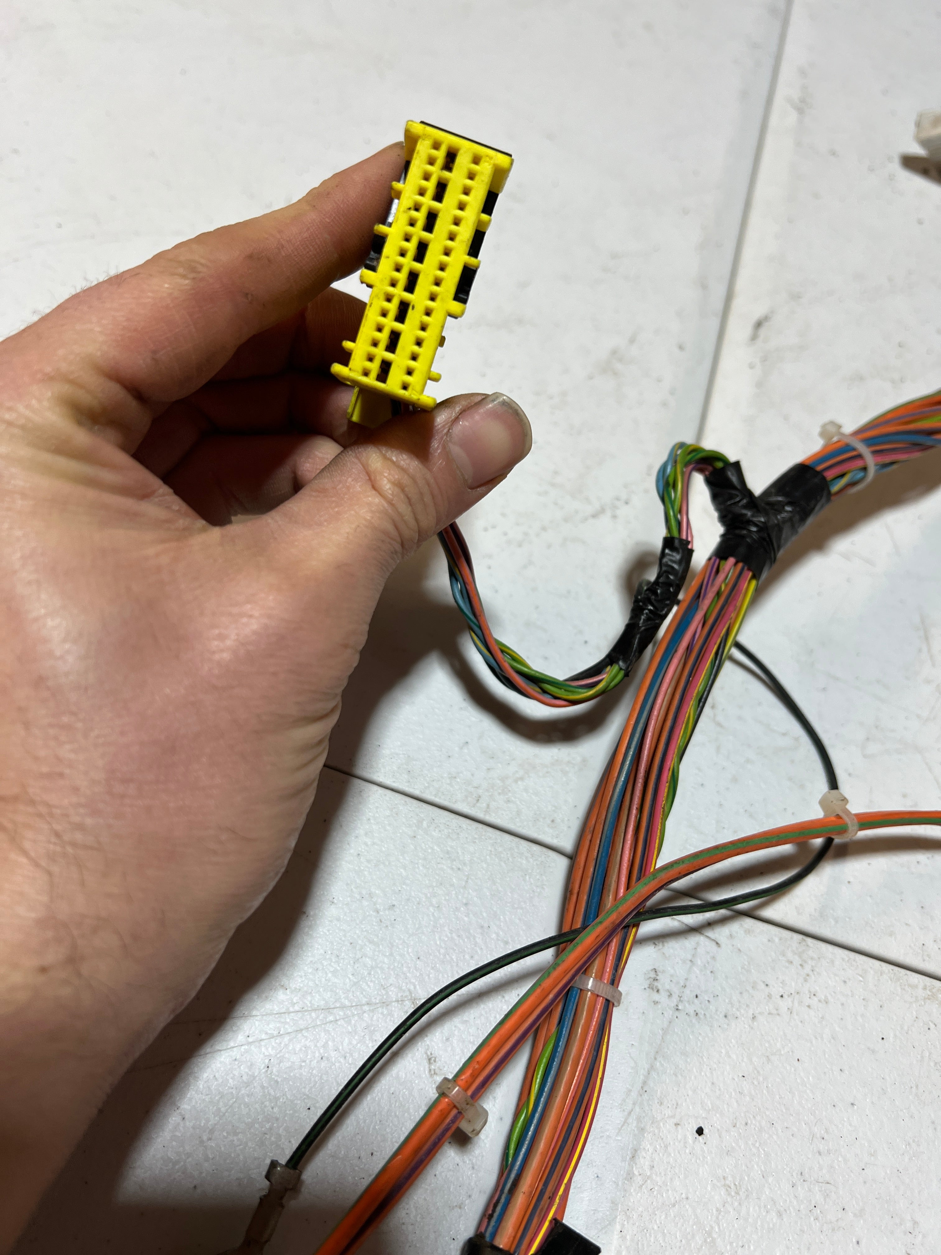 2007-2007 Dodge Ram 1500-3500 Mega Cab Interior Cab Wiring Harness