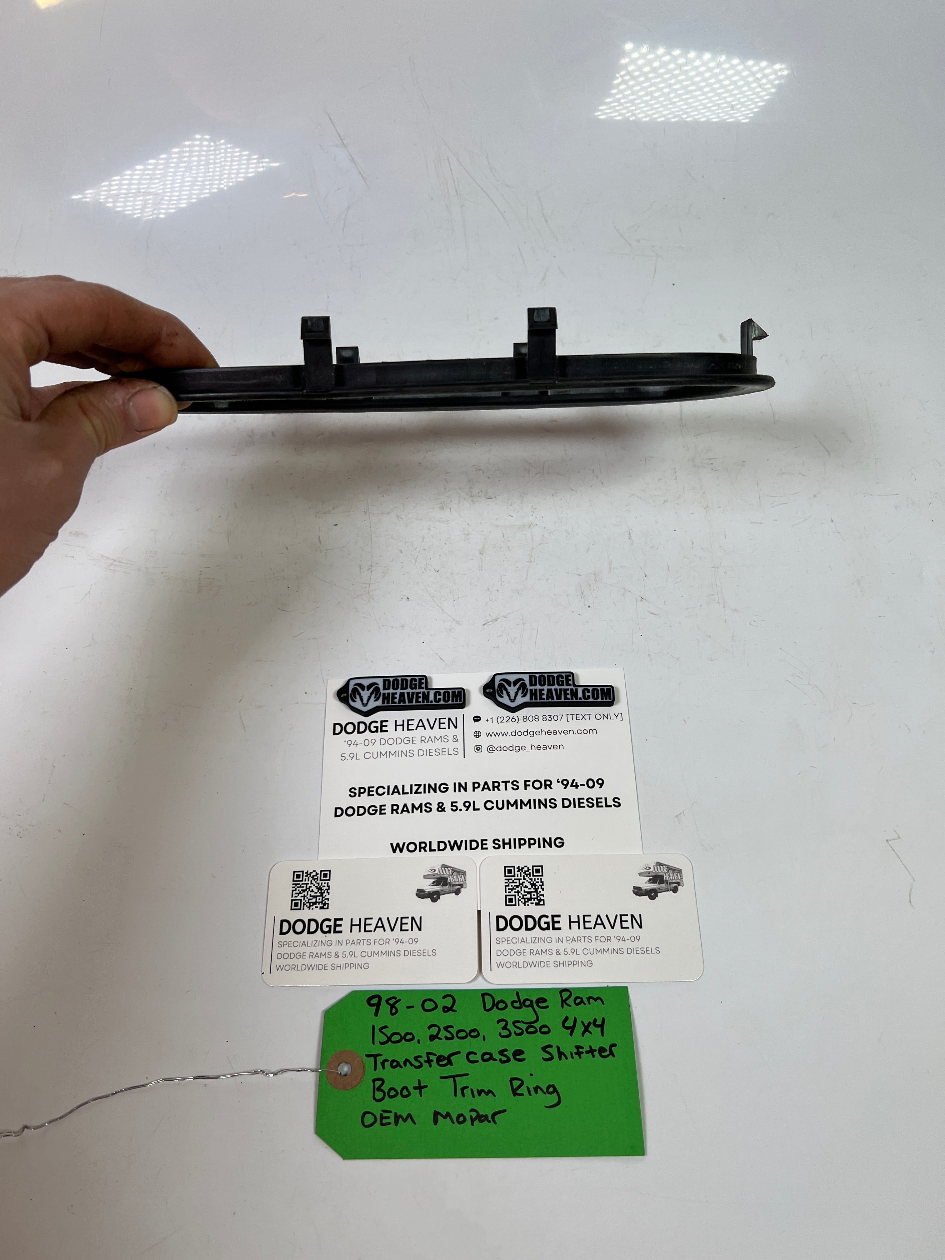 1998-2002 Dodge Ram 1500-3500 4x4 Transfer Case Shifter Boot Trim Ring