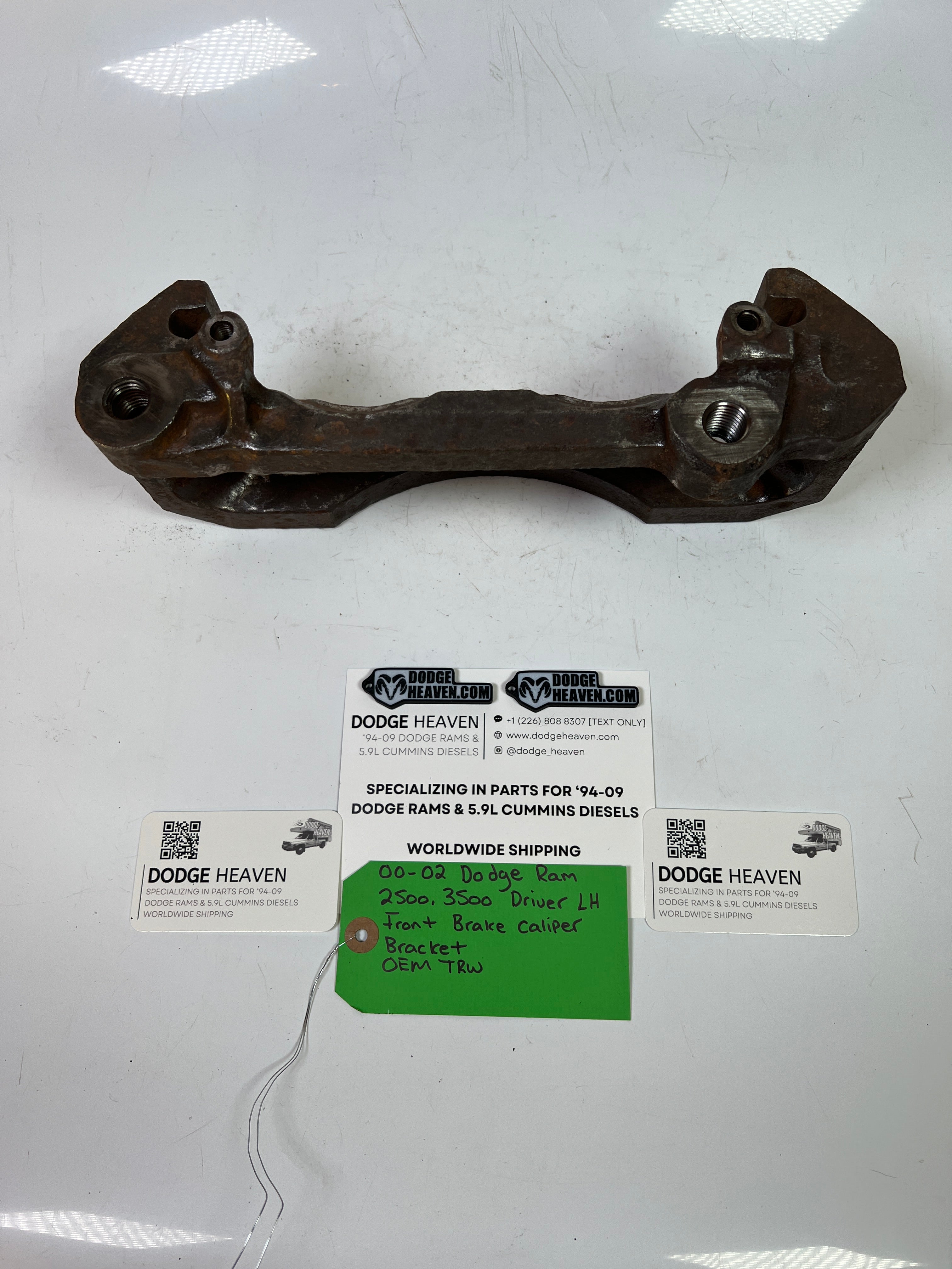 2000-2002 Dodge Ram 2500 3500 Driver LH Front Brake Caliper Bracket