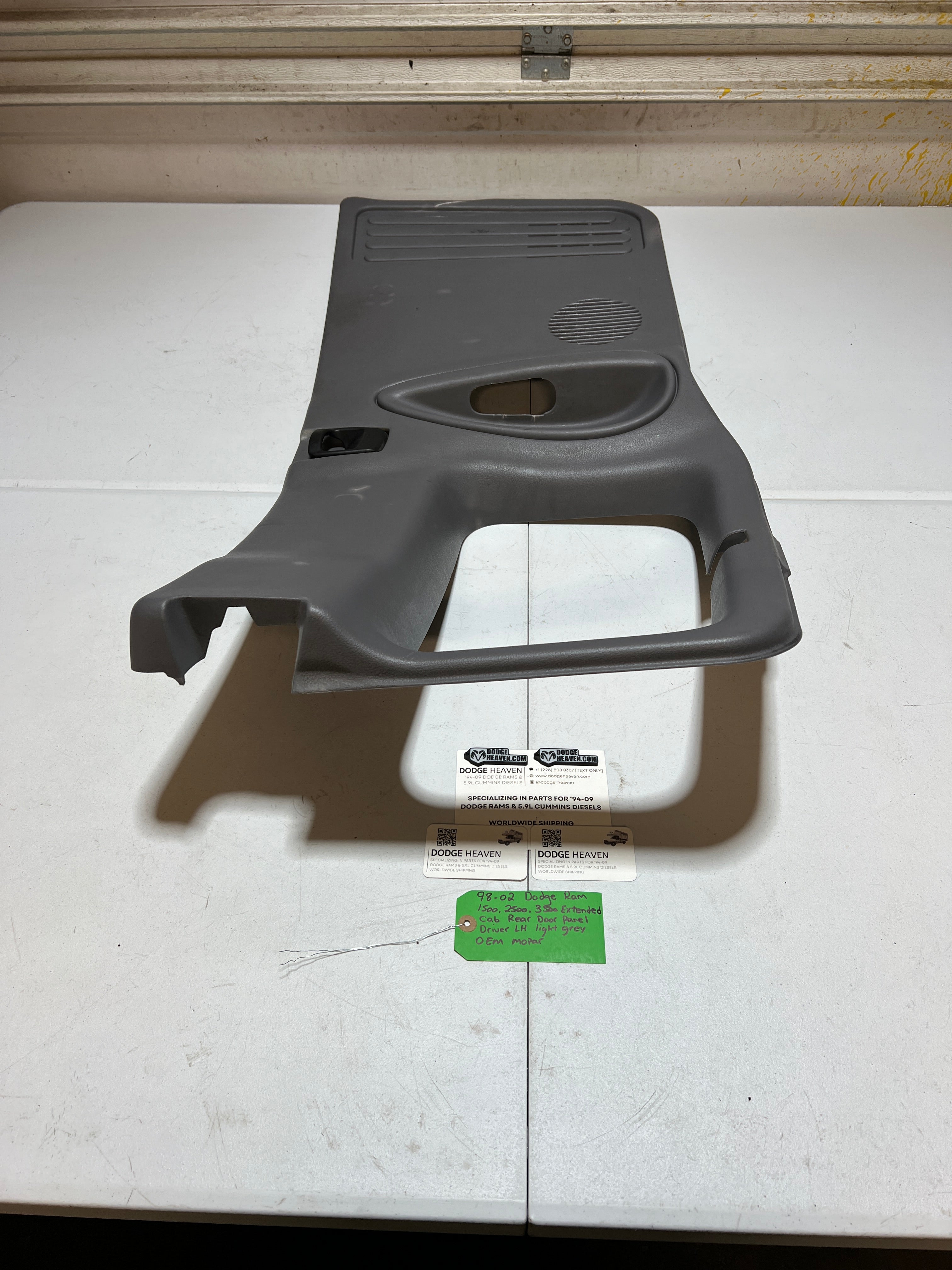 1998-2002 Dodge Ram 1500-3500 Ext Cab Driver Rear Door Panel Light Grey