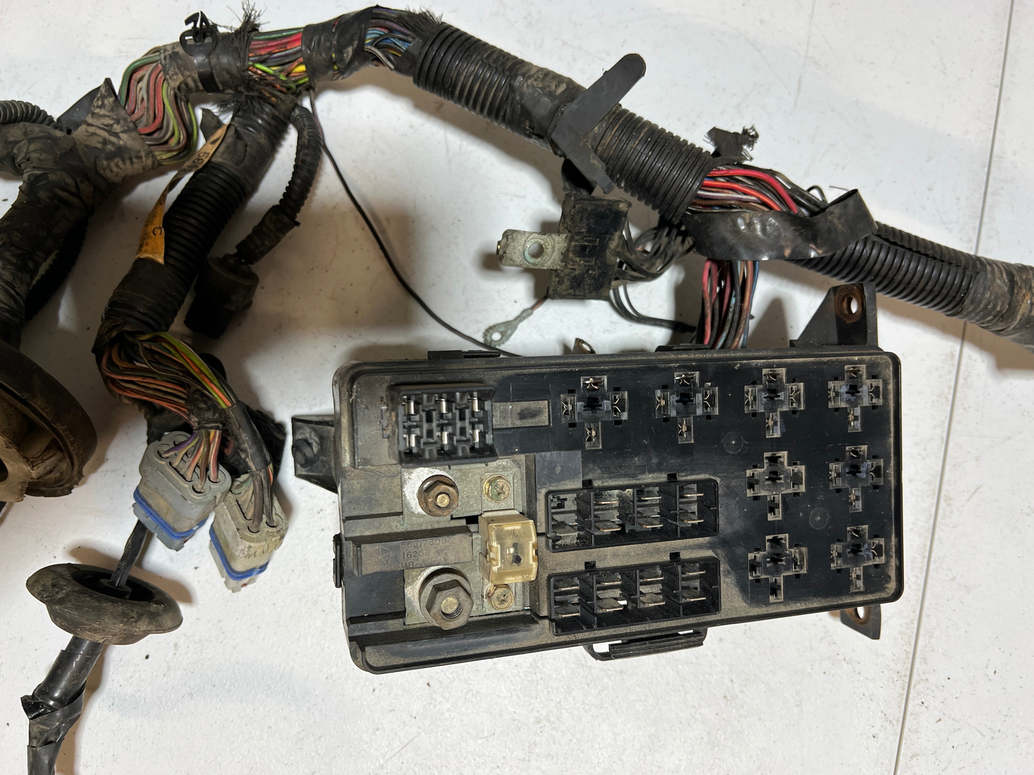 1995-1995 Dodge Ram 2500 3500 12V 5.9L Cummins Engine Bay Wiring Harness
