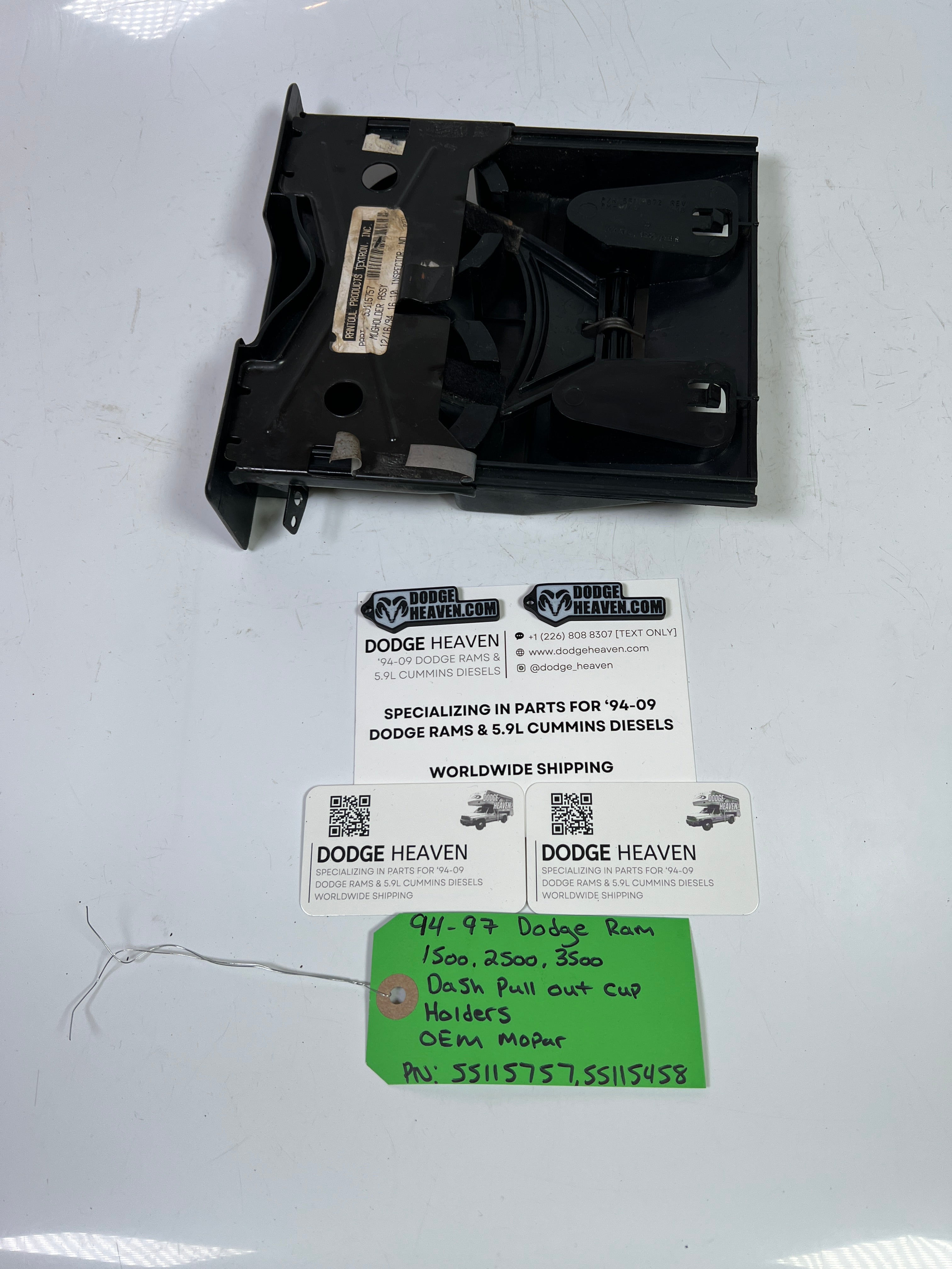 1994-1997 Dodge Ram 1500-3500 Dash Pull Out Cup Holders