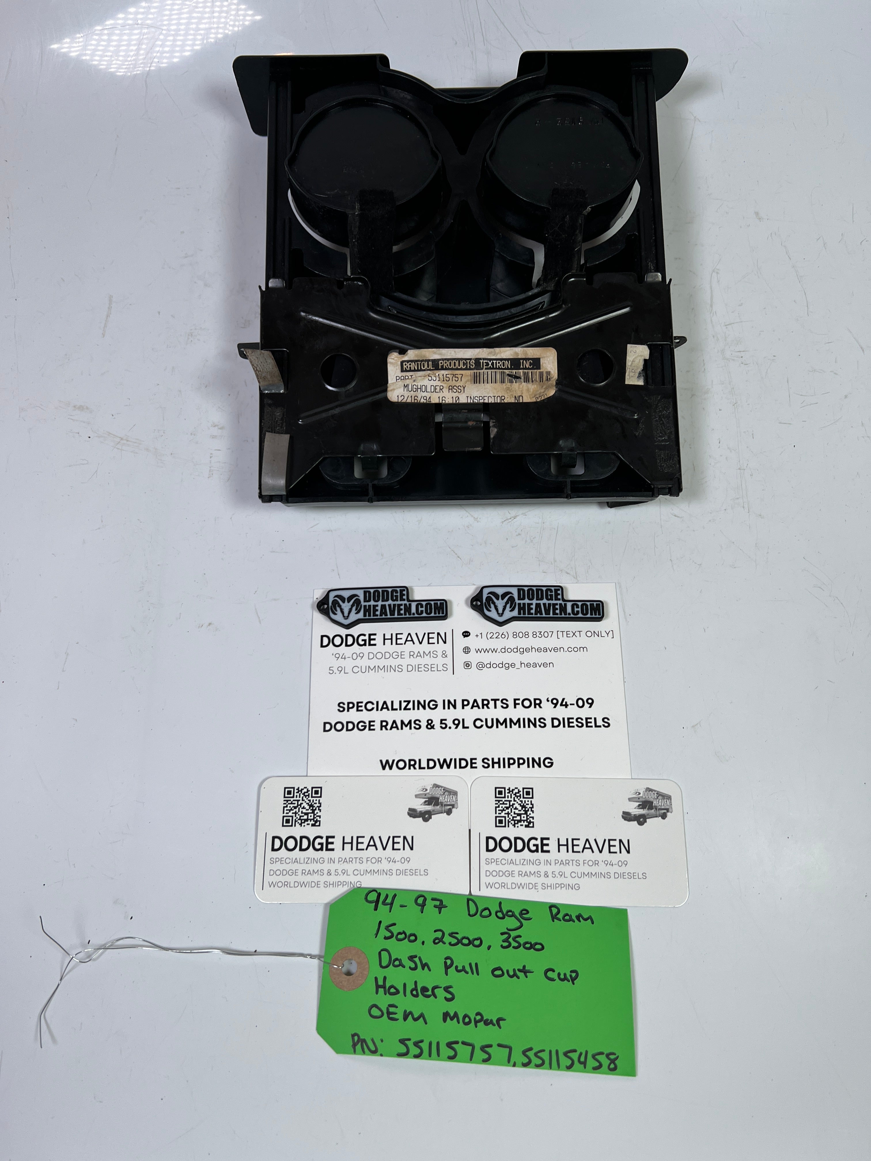 1994-1997 Dodge Ram 1500-3500 Dash Pull Out Cup Holders