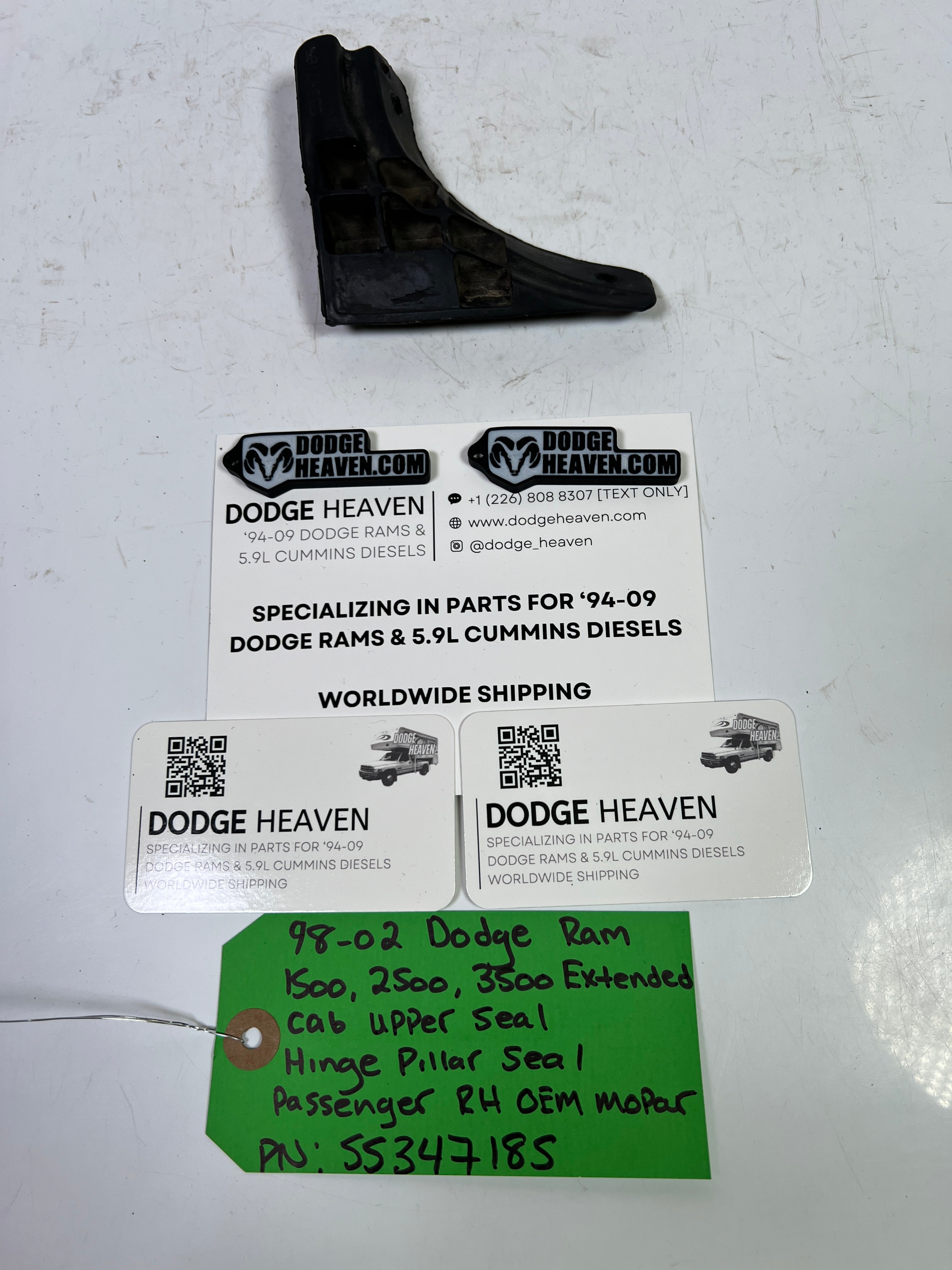 1998-2002 Dodge Ram 1500-3500 Extended Cab Rear Door Upper Seal Pass