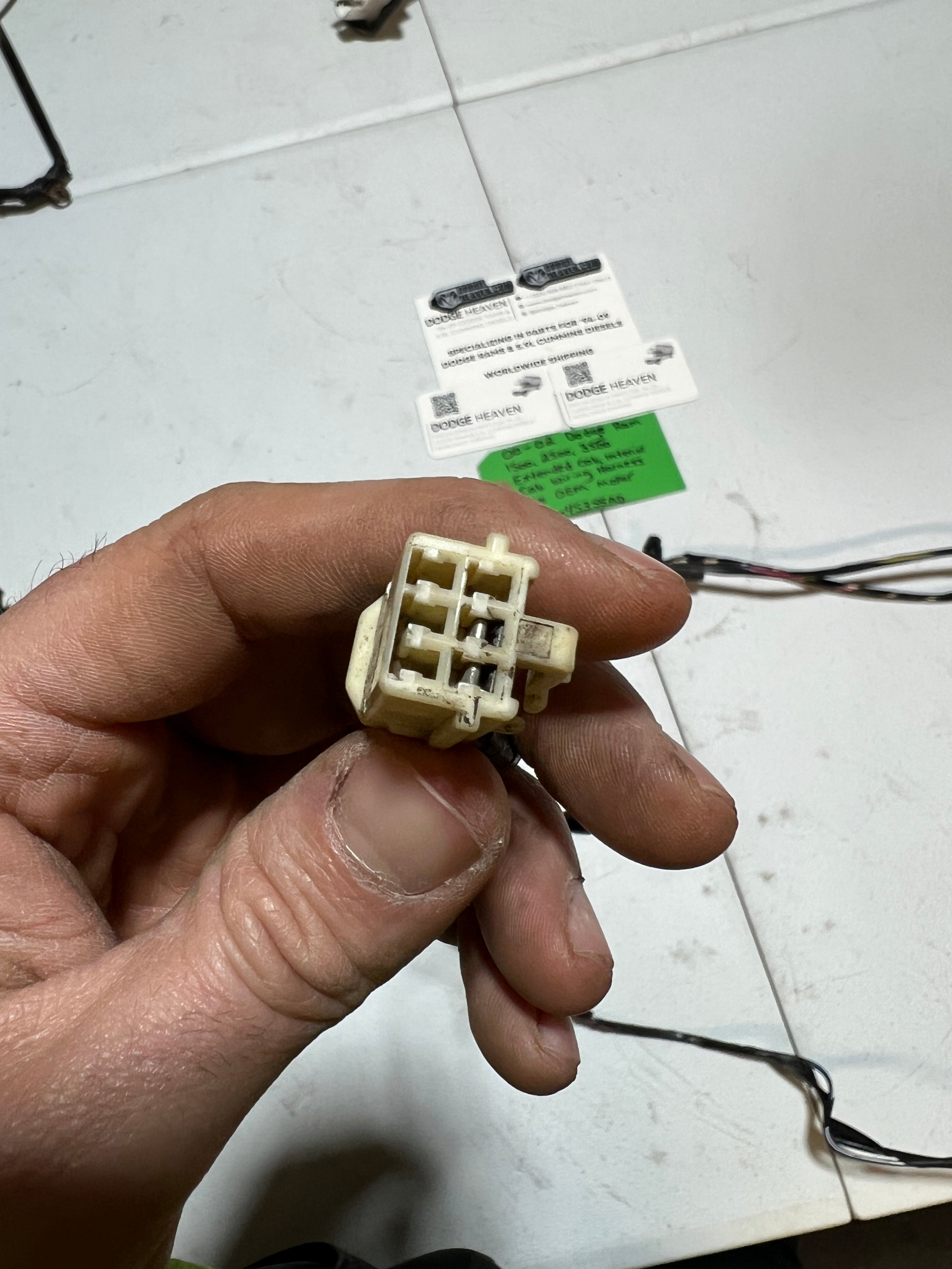 2000-2002 Dodge Ram 1500-3500 Extended Cab Wiring Harness